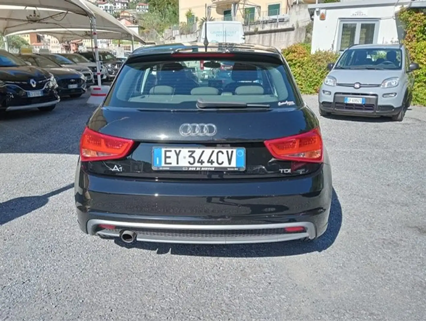 Audi A1 A1 Sportback 1.6 tdi Attraction 90cv Nero - 2