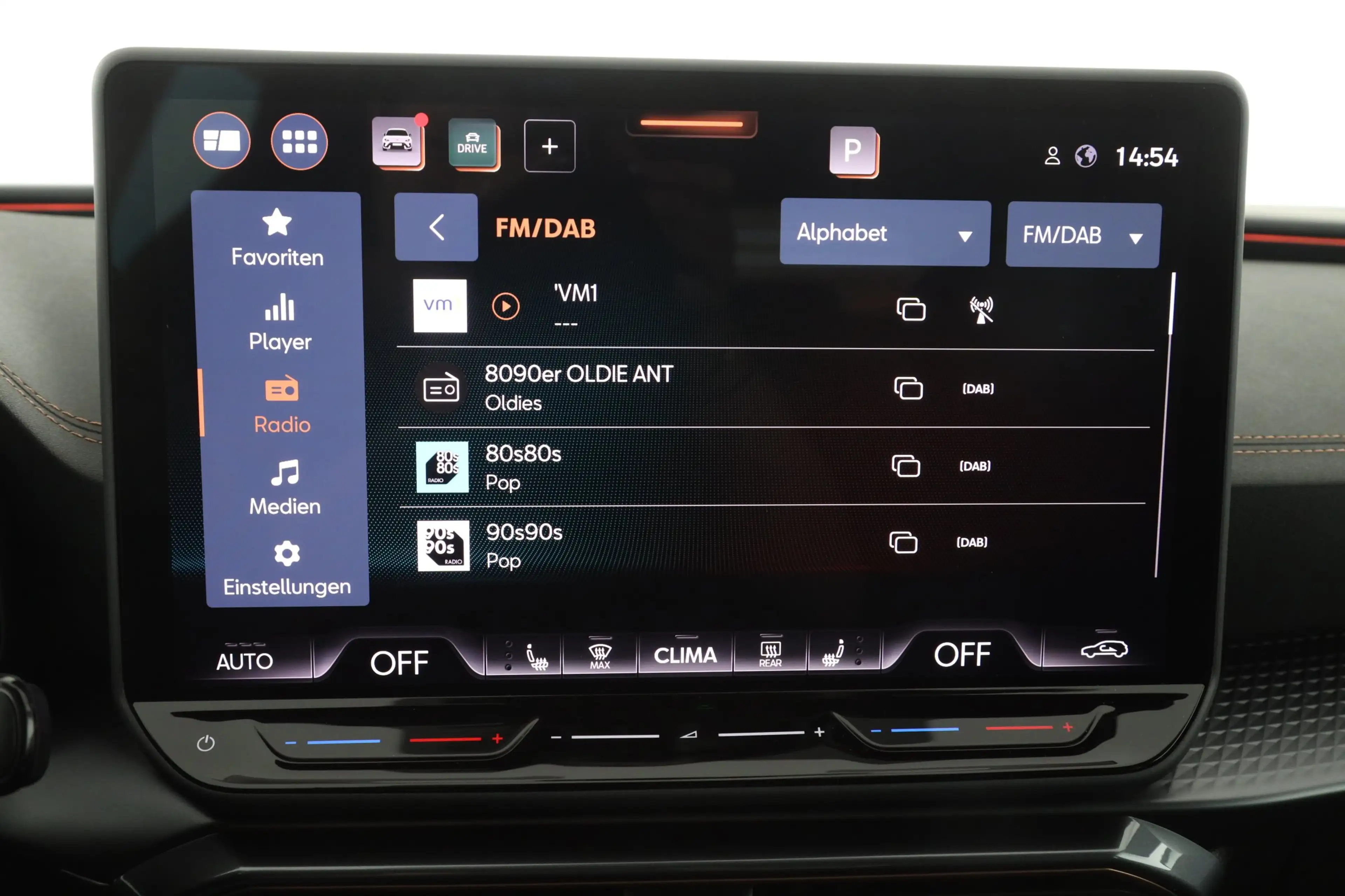 CUPRA Leon 1.5 eTSI DSG | NAVI | LED | ACC | SITZH. | — photo 15