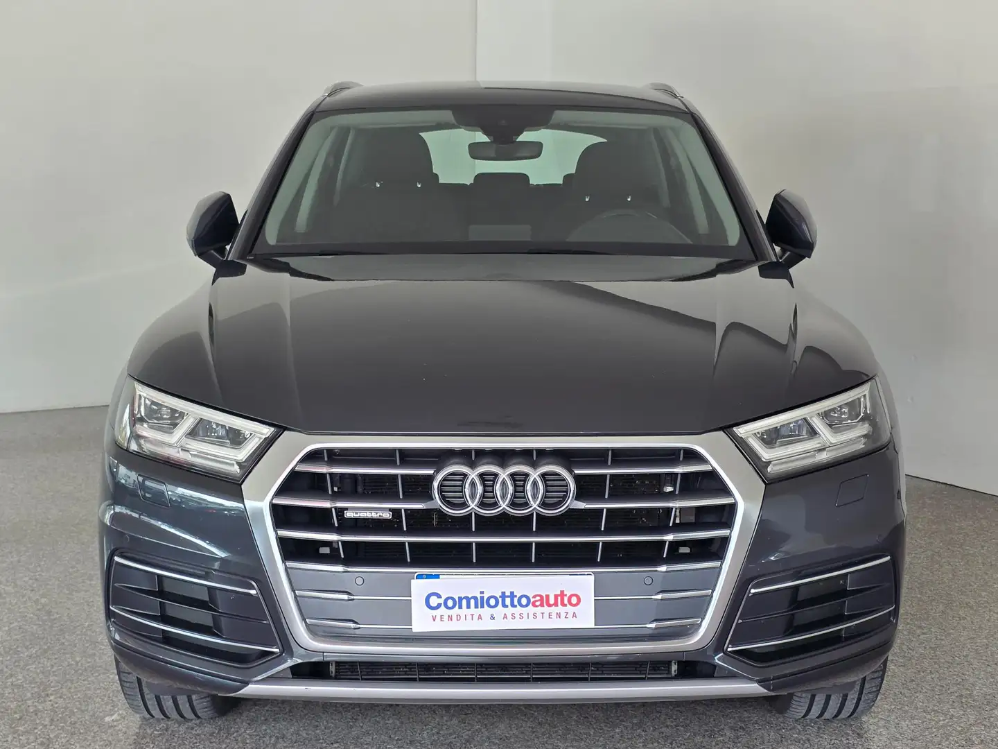 Audi Q5 40 2.0 tdi Business Sport quattro 190cv s-tronic Gris - 2