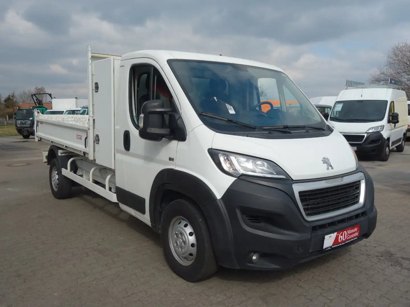 Peugeot Boxer Pritsche 335 L3 BlueHDi 160 Kipper Weiß - 1
