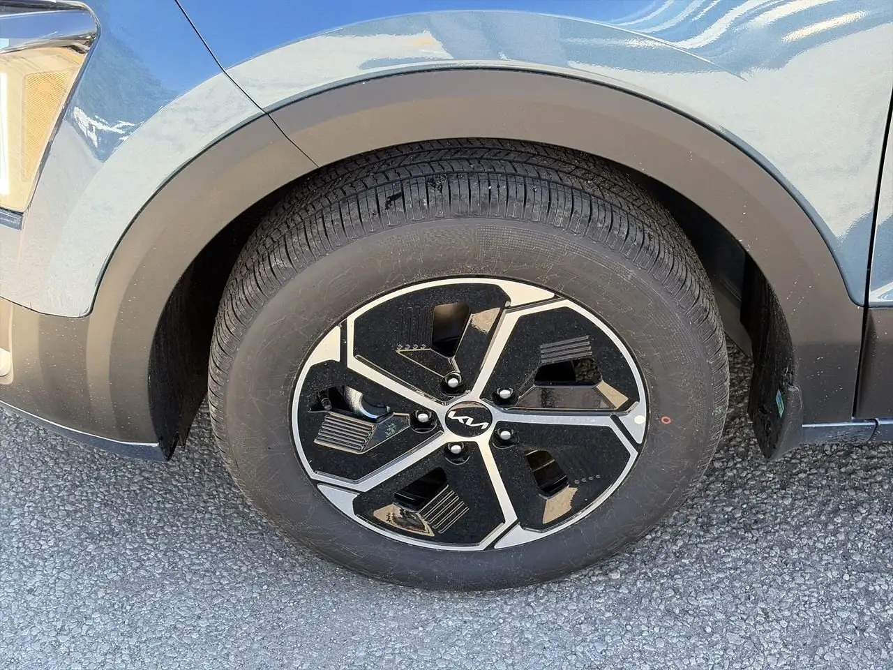 Kia Niro снимка Kia Niro