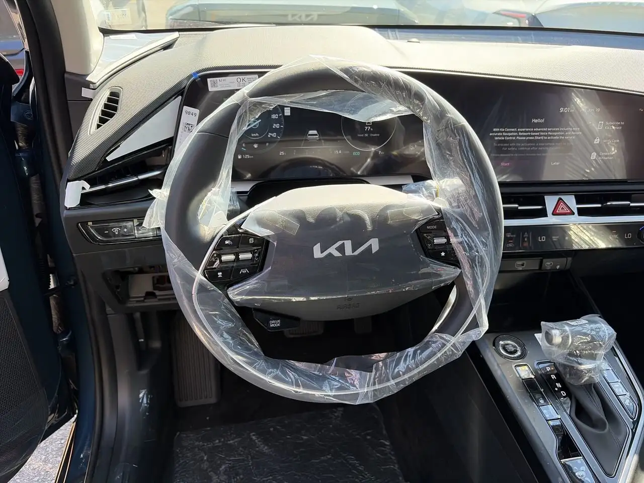 Kia Niro снимка Kia Niro