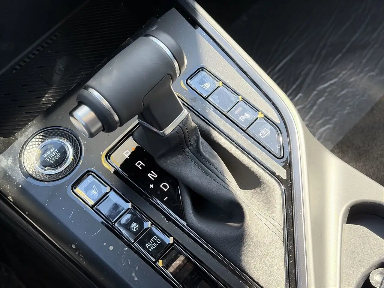 Kia Niro снимка Kia Niro