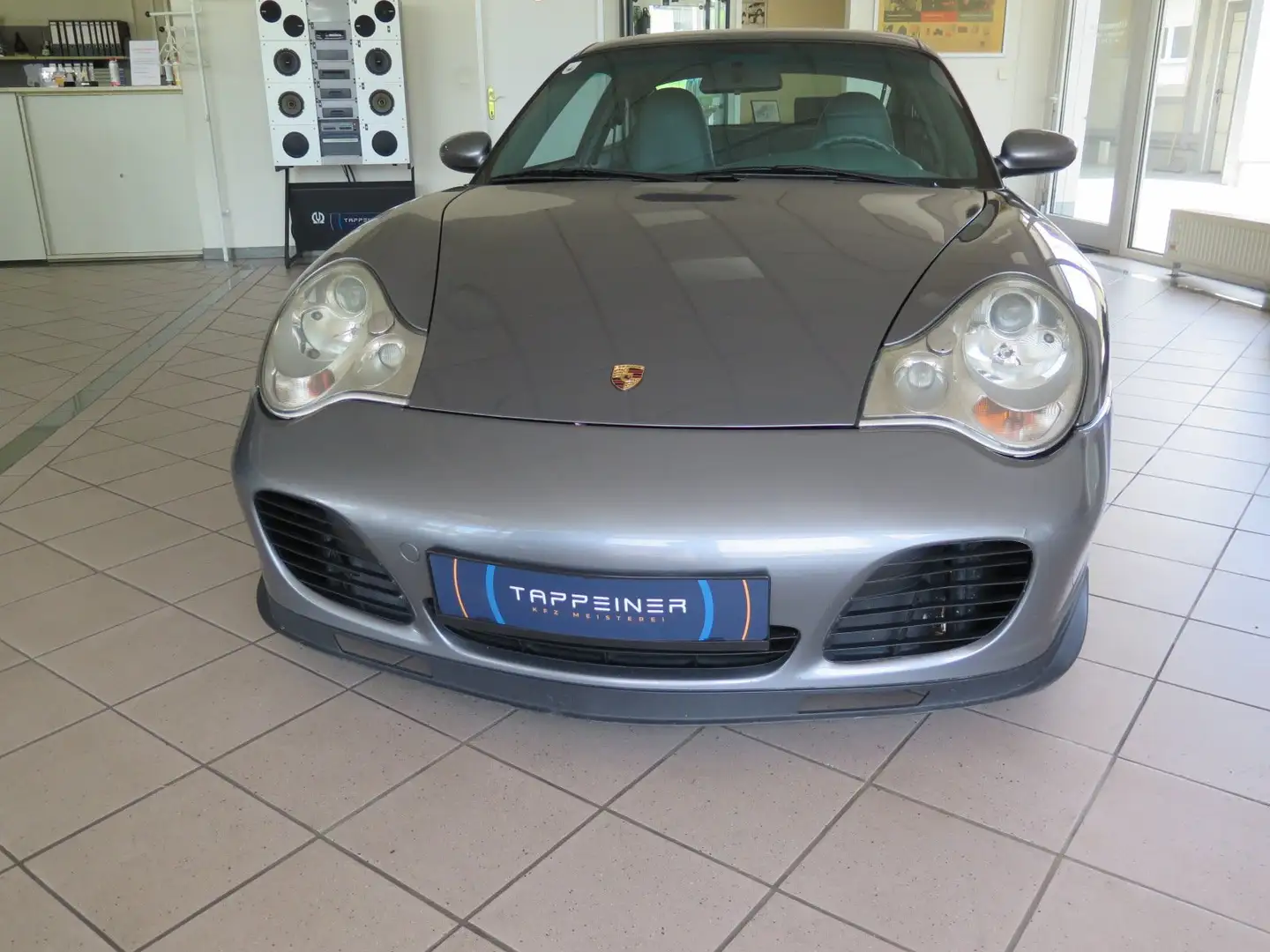 Porsche 911 996 Turbo Coupe 614PS 820NM (GT2-9ff Performance) Gris - 2