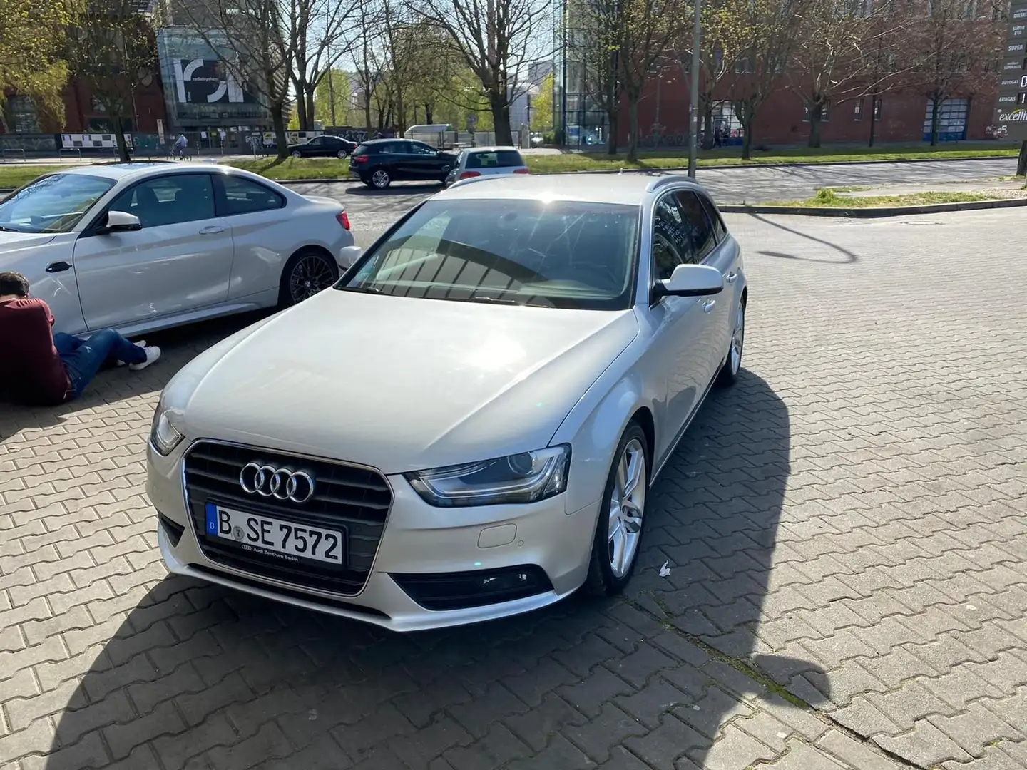 Audi A4 Avant 2.0 TDI DPF Attraction - 1