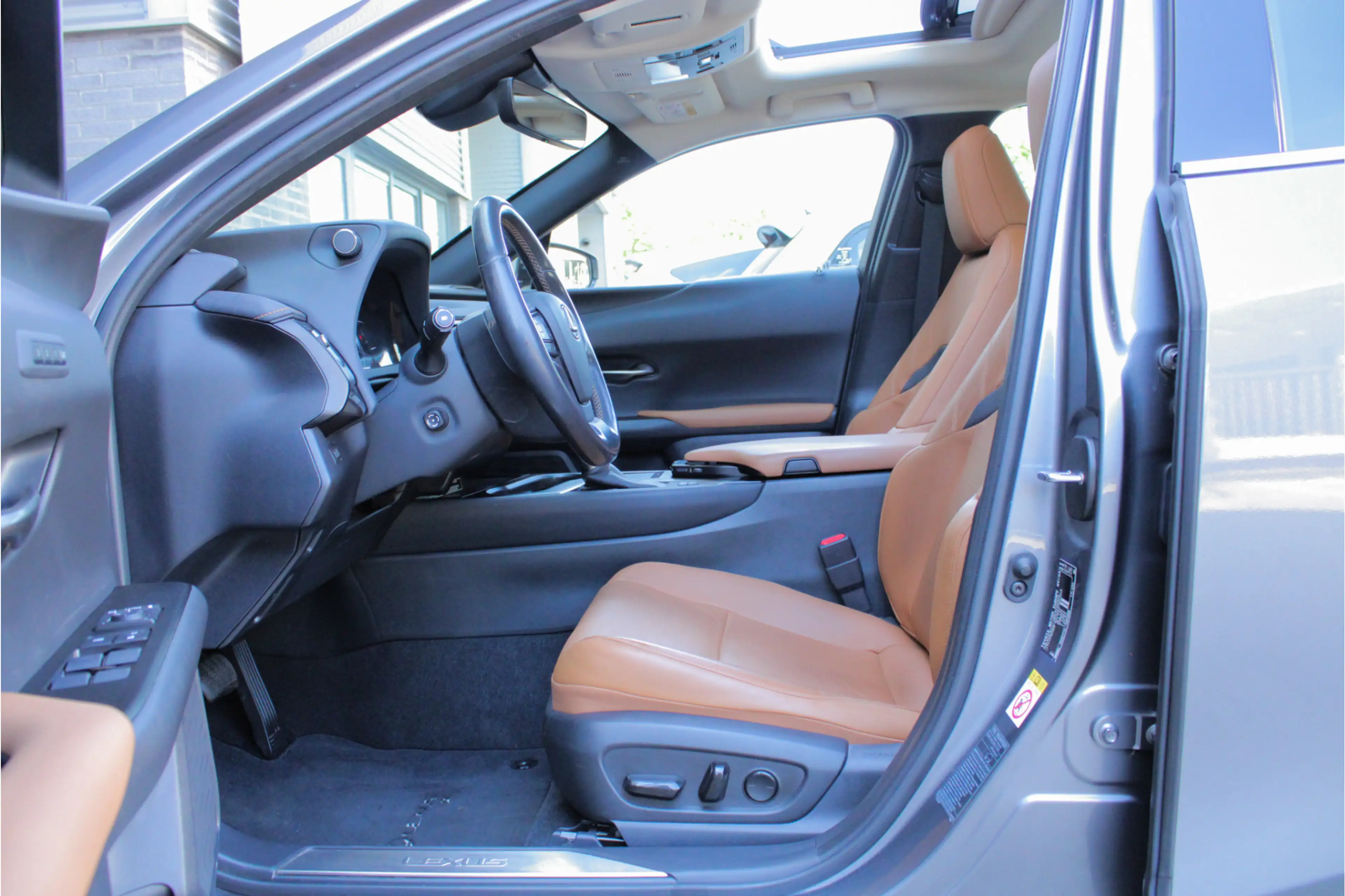 Lexus UX 250h Executive Line |President Pack|360 camera|elek sto — photo 34