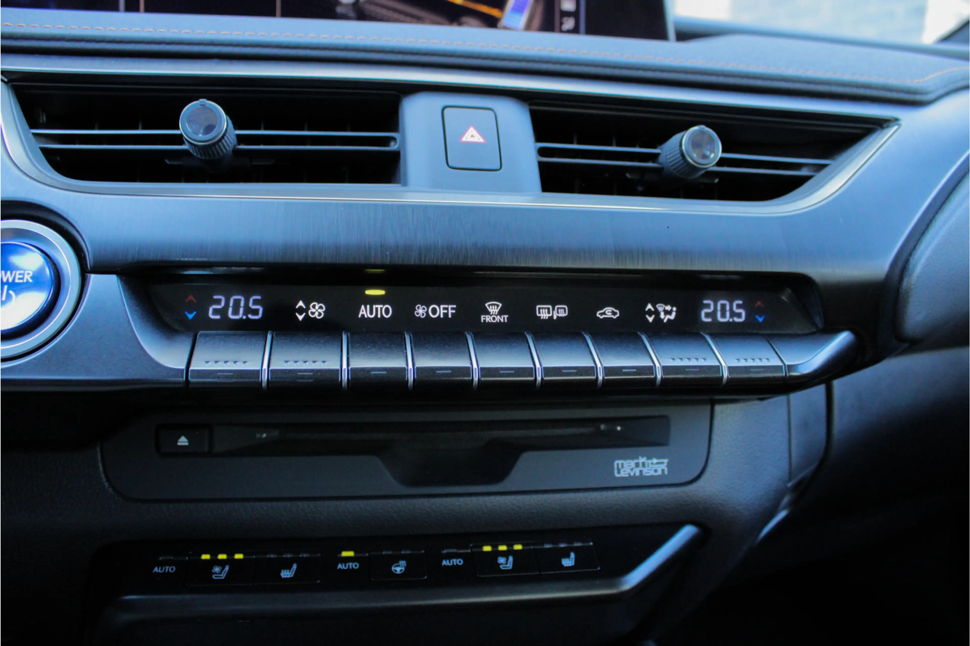 Lexus UX 250h Executive Line |President Pack|360 camera|elek sto — photo 42