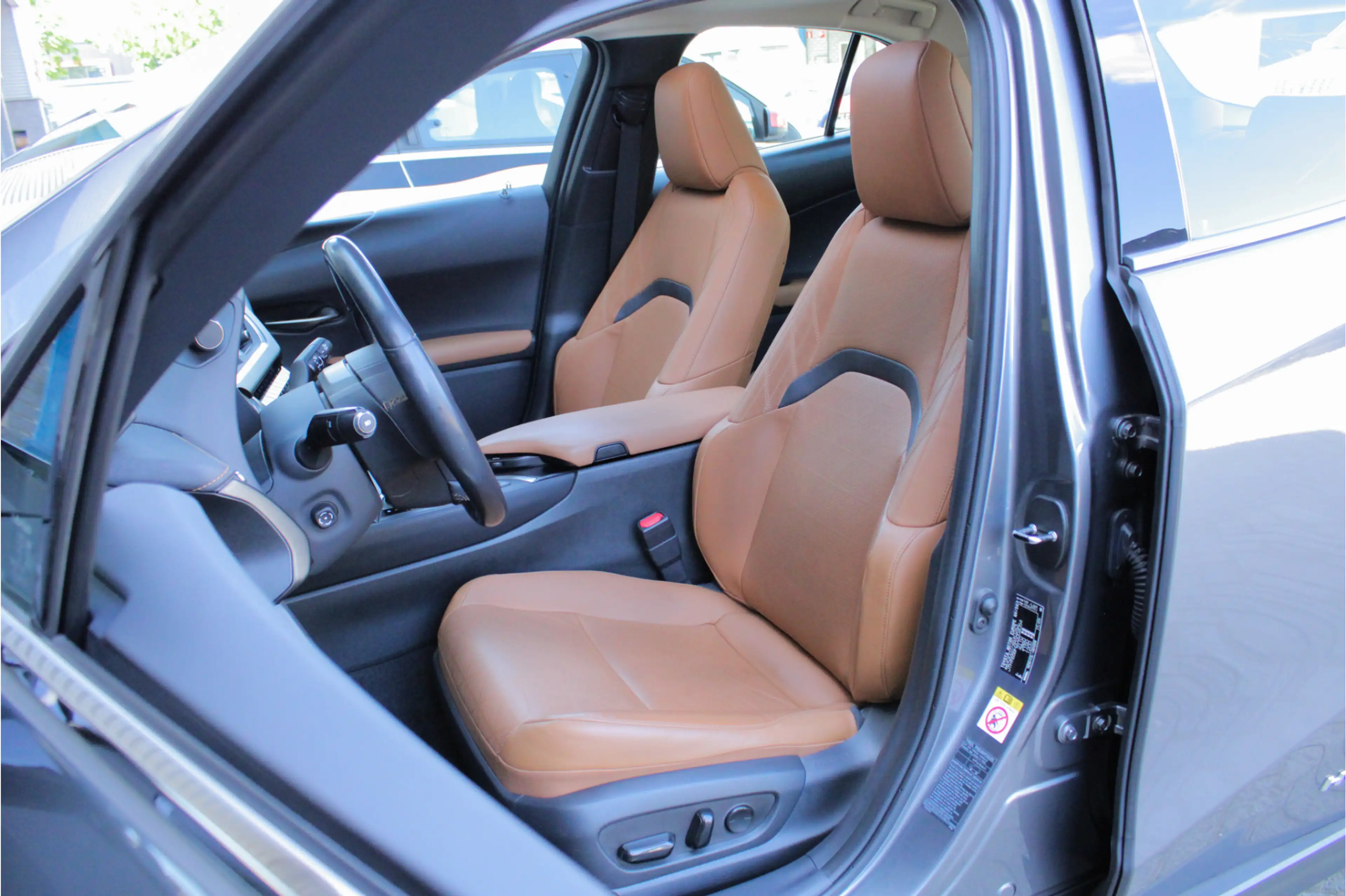 Lexus UX 250h Executive Line |President Pack|360 camera|elek sto — photo 9