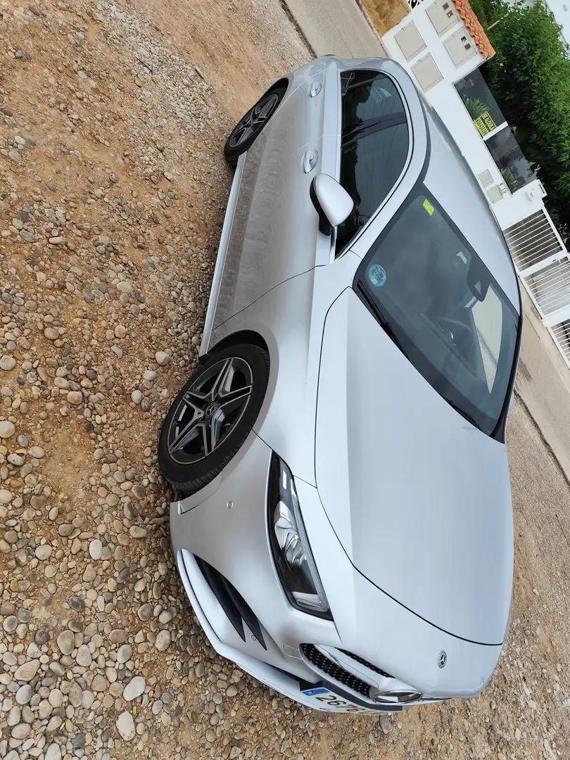 Mercedes-Benz A 180 A 180d 7G-DCT Plateado - 1