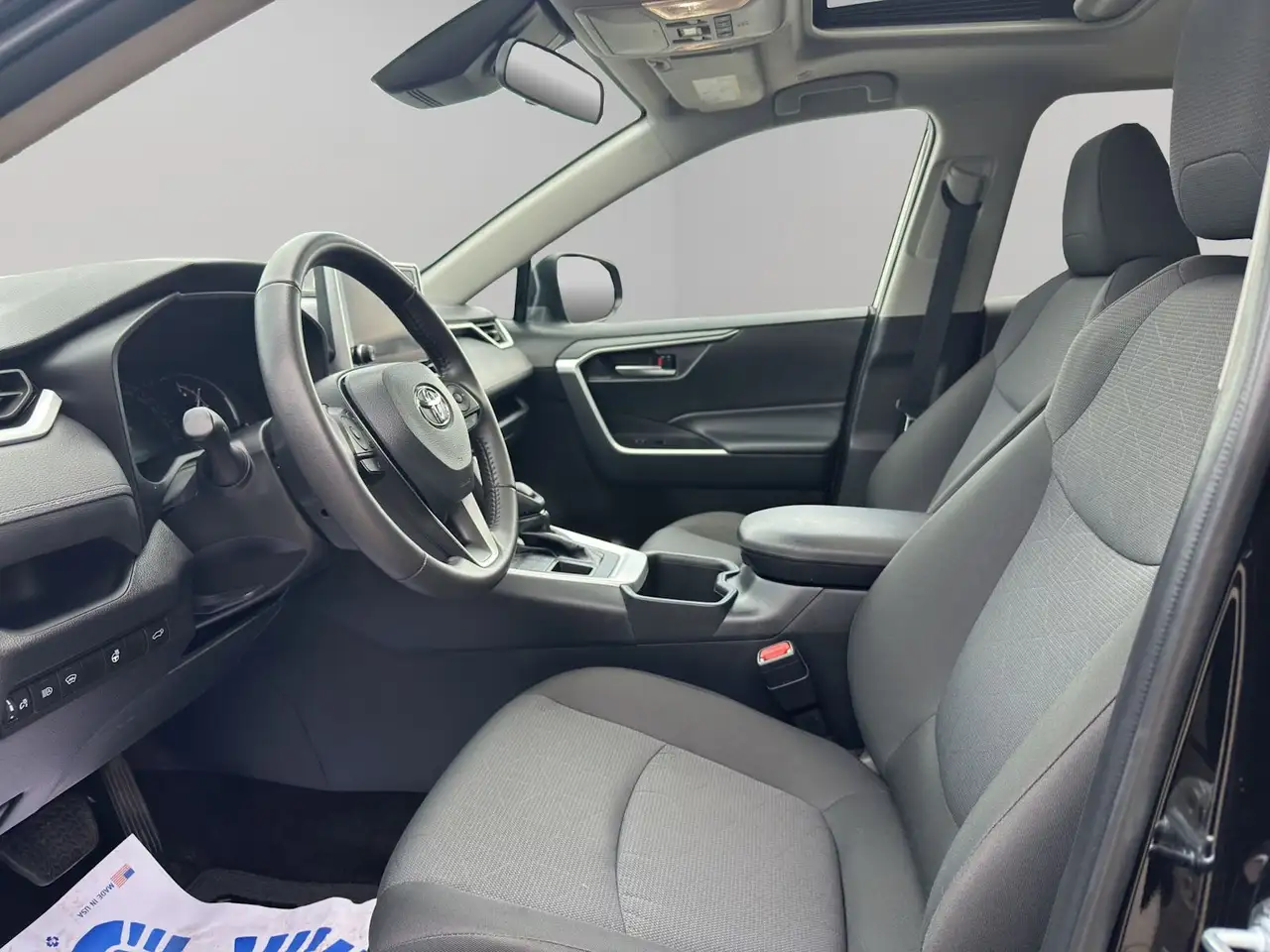 Toyota RAV 4 снимка Toyota RAV 4