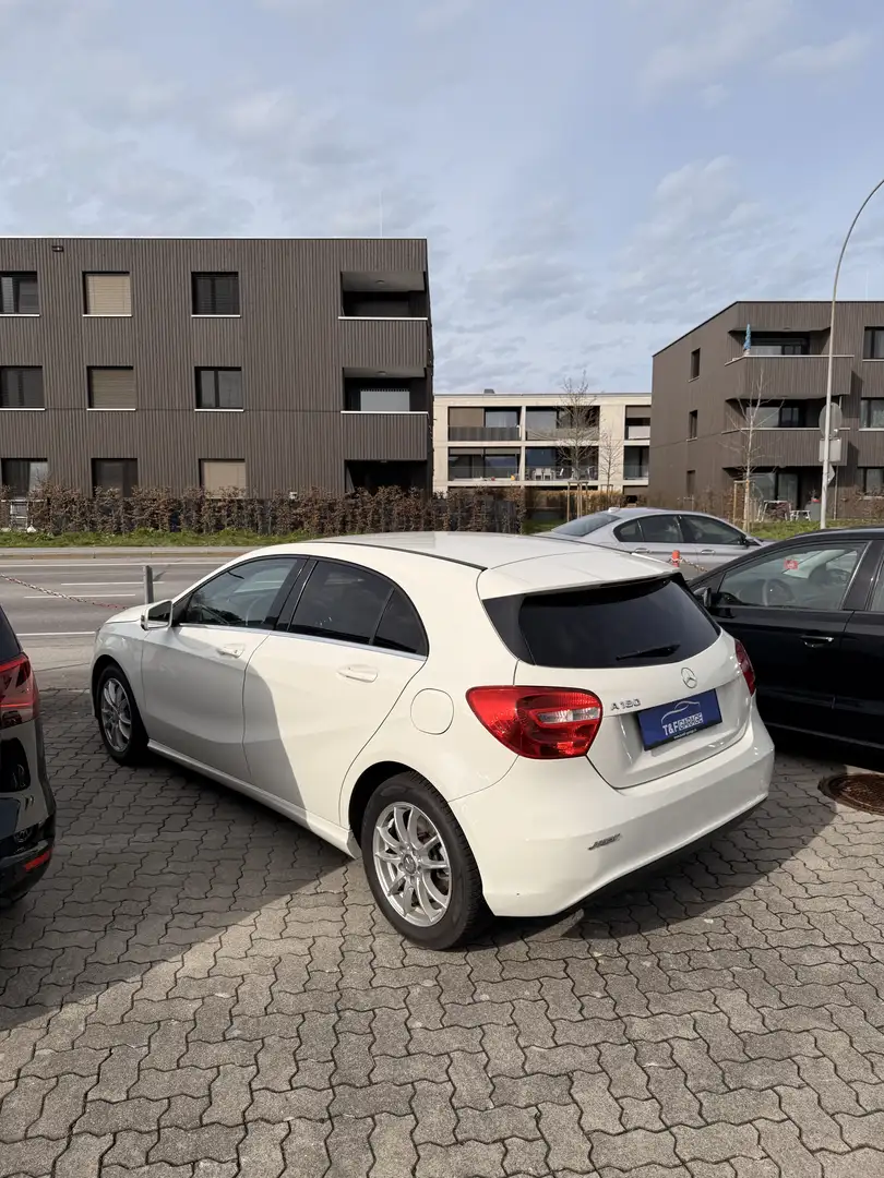 Mercedes-Benz A 180 BlueEfficiency Edition Lifestyle - 2