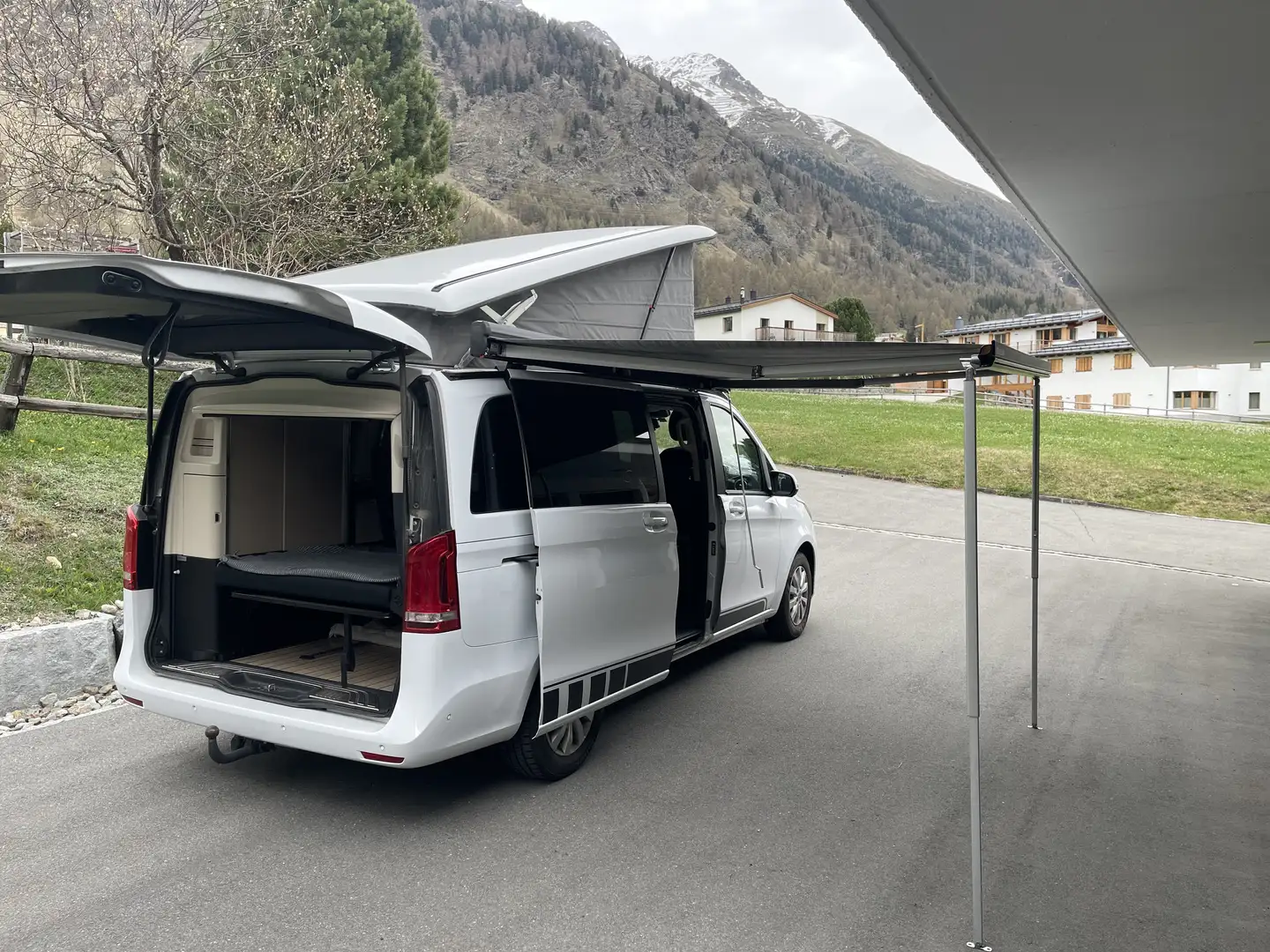Mercedes-Benz Marco Polo 220 d Trend A Белый - 2