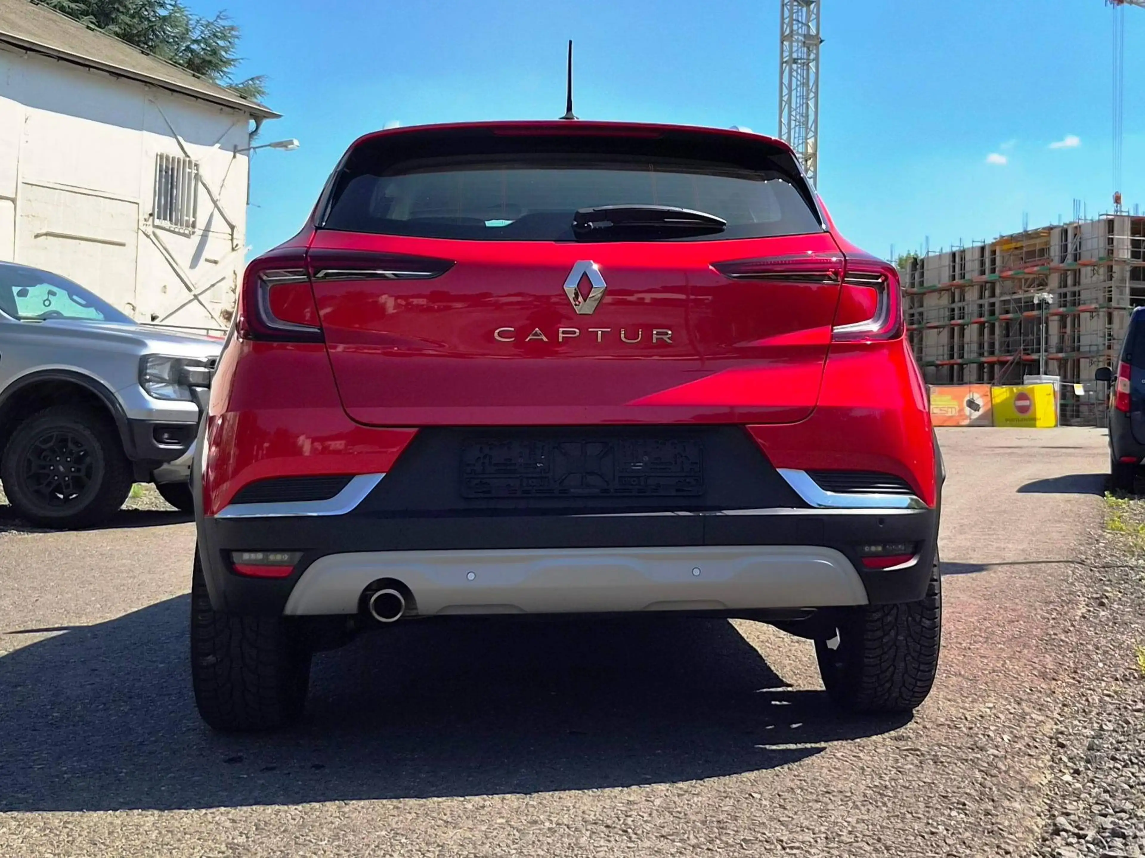 Renault Captur Intens/Automatik/52000km/Park Distanc/Navi/Teilleder/Wartung +Tüv Neu/Finanzierung ab 6,99%/ — photo 5