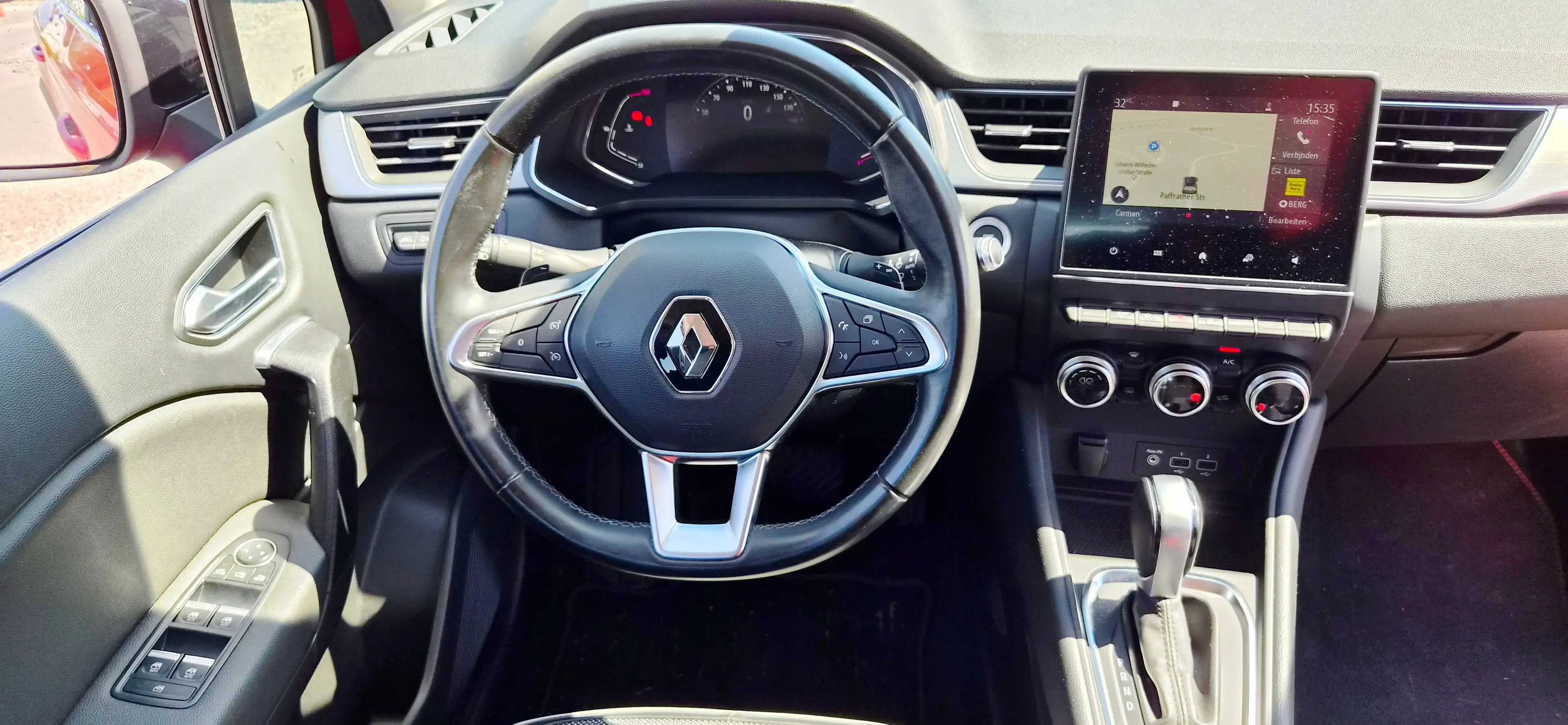 Renault Captur Intens/Automatik/52000km/Park Distanc/Navi/Teilleder/Wartung +Tüv Neu/Finanzierung ab 6,99%/ — photo 17
