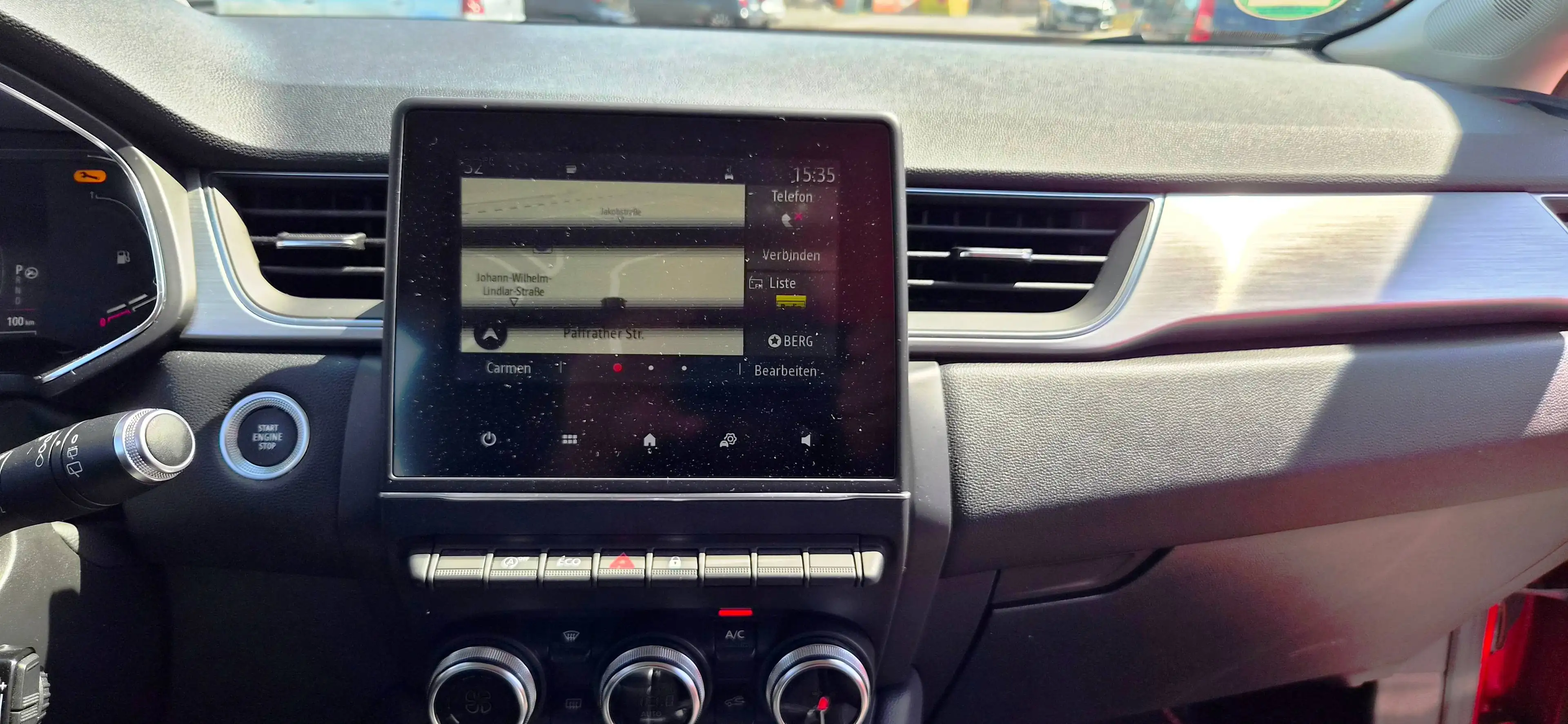 Renault Captur Intens/Automatik/52000km/Park Distanc/Navi/Teilleder/Wartung +Tüv Neu/Finanzierung ab 6,99%/ — photo 15