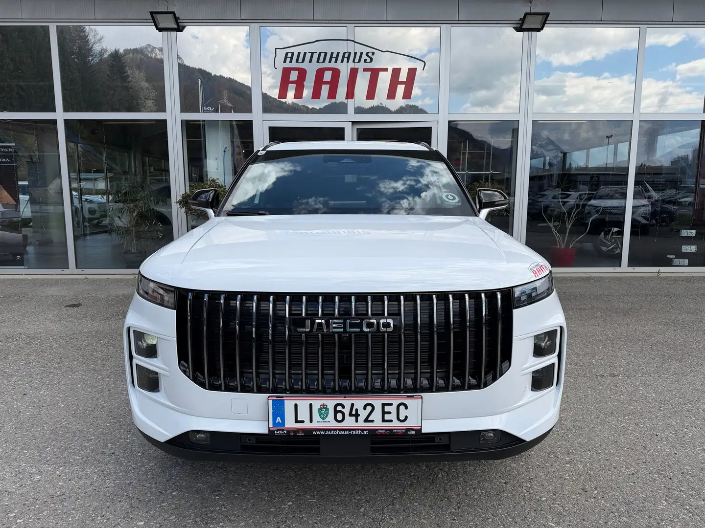 Jaecoo J7 1,5 PHEV Premium-Line Weiß - 2