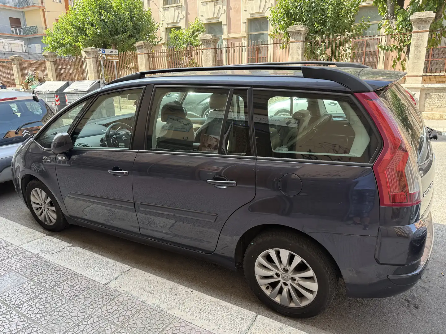 Citroen Grand C4 Picasso - 2