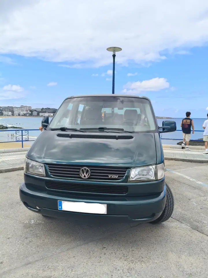 Volkswagen T4 Multivan 1999 2.5 TDI 102 CV, foto 2