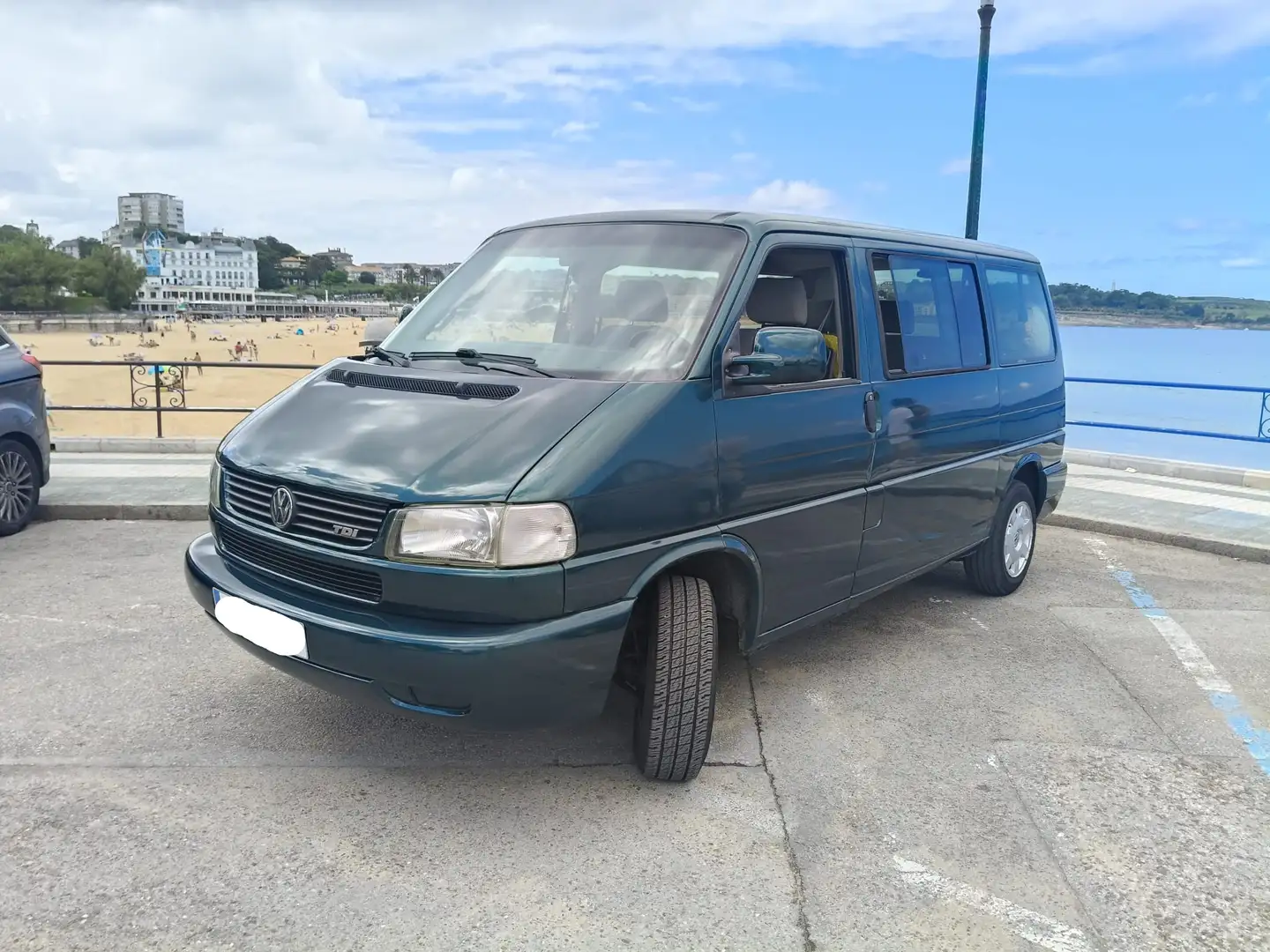 Volkswagen T4 Multivan 1999 2.5 TDI 102 CV Verde - 1
