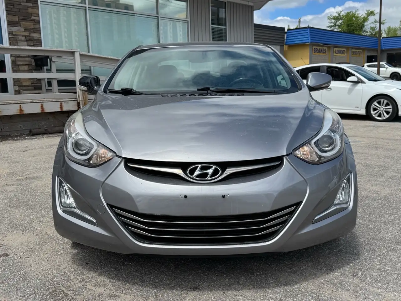 Hyundai ELANTRA снимка Hyundai ELANTRA