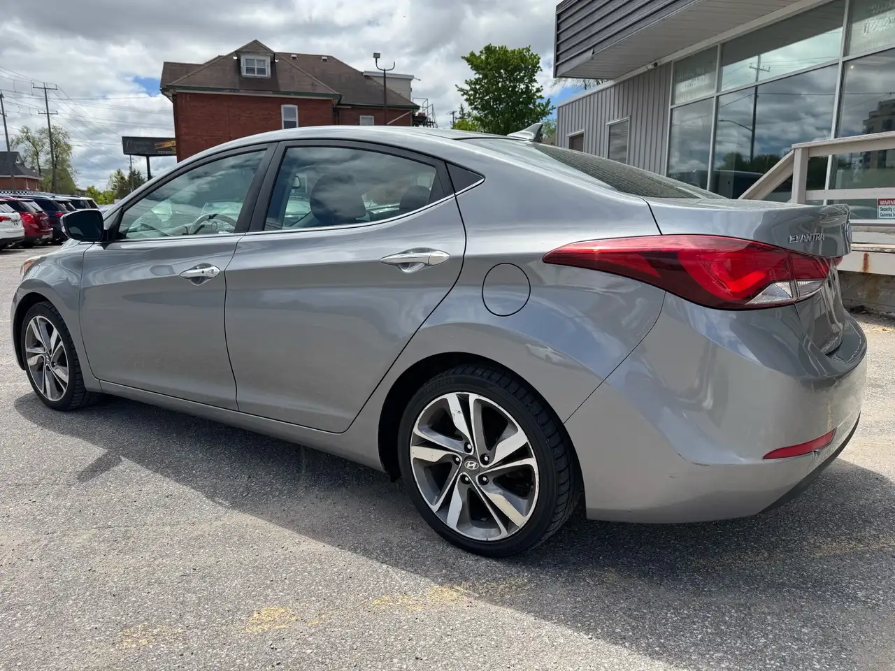 Hyundai ELANTRA снимка Hyundai ELANTRA