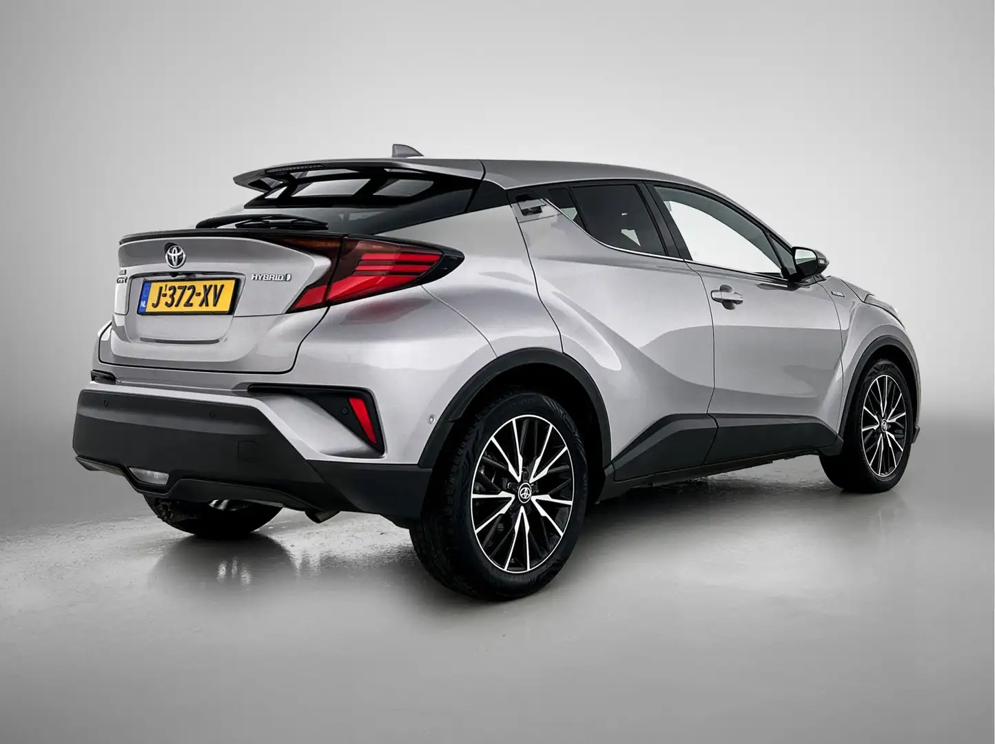 Toyota C-HR 1.8 Hybrid Executive | Navigatie | Trekhaak | PDC Gris - 2