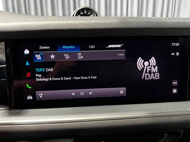 Porsche Cayenne view 16