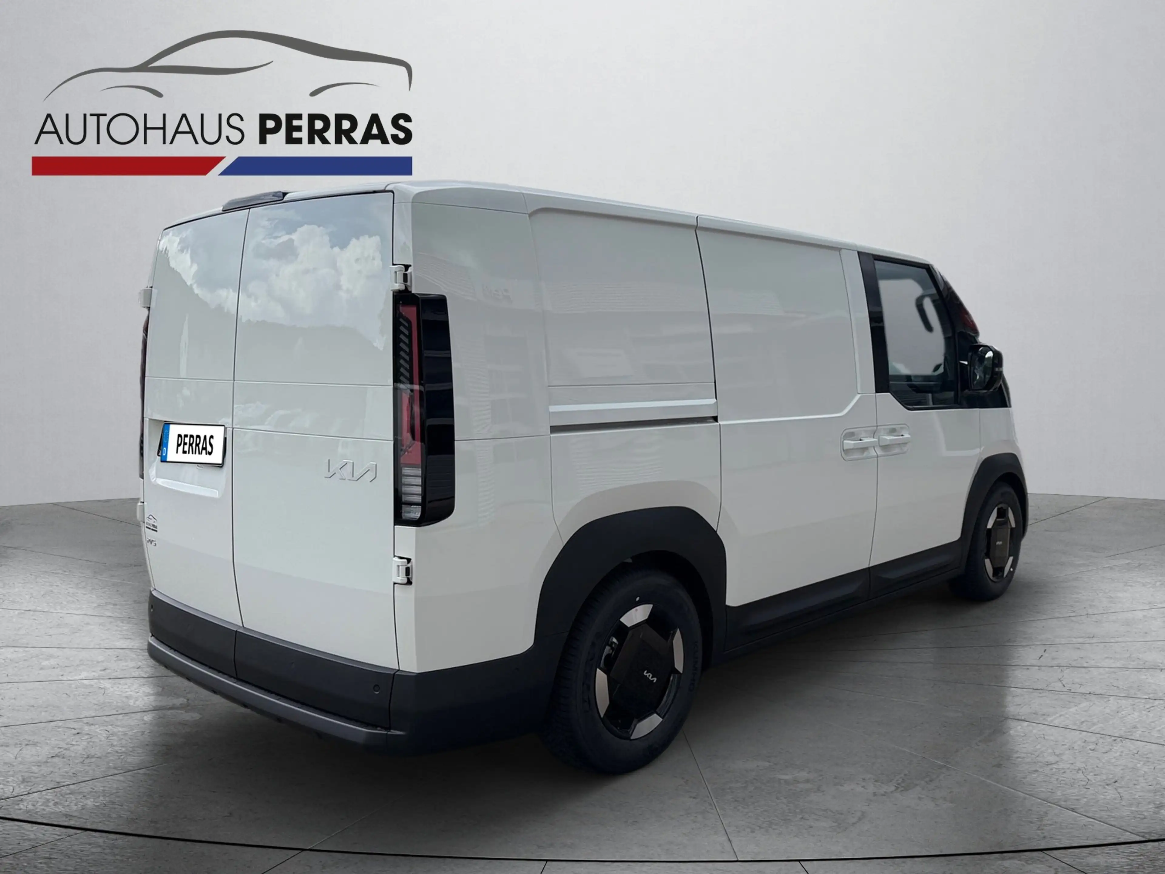 Kia PV5 Cargo L2H1 4T 71.2 ELITE ACC+SHZ+360+Kam.+LM — photo 5