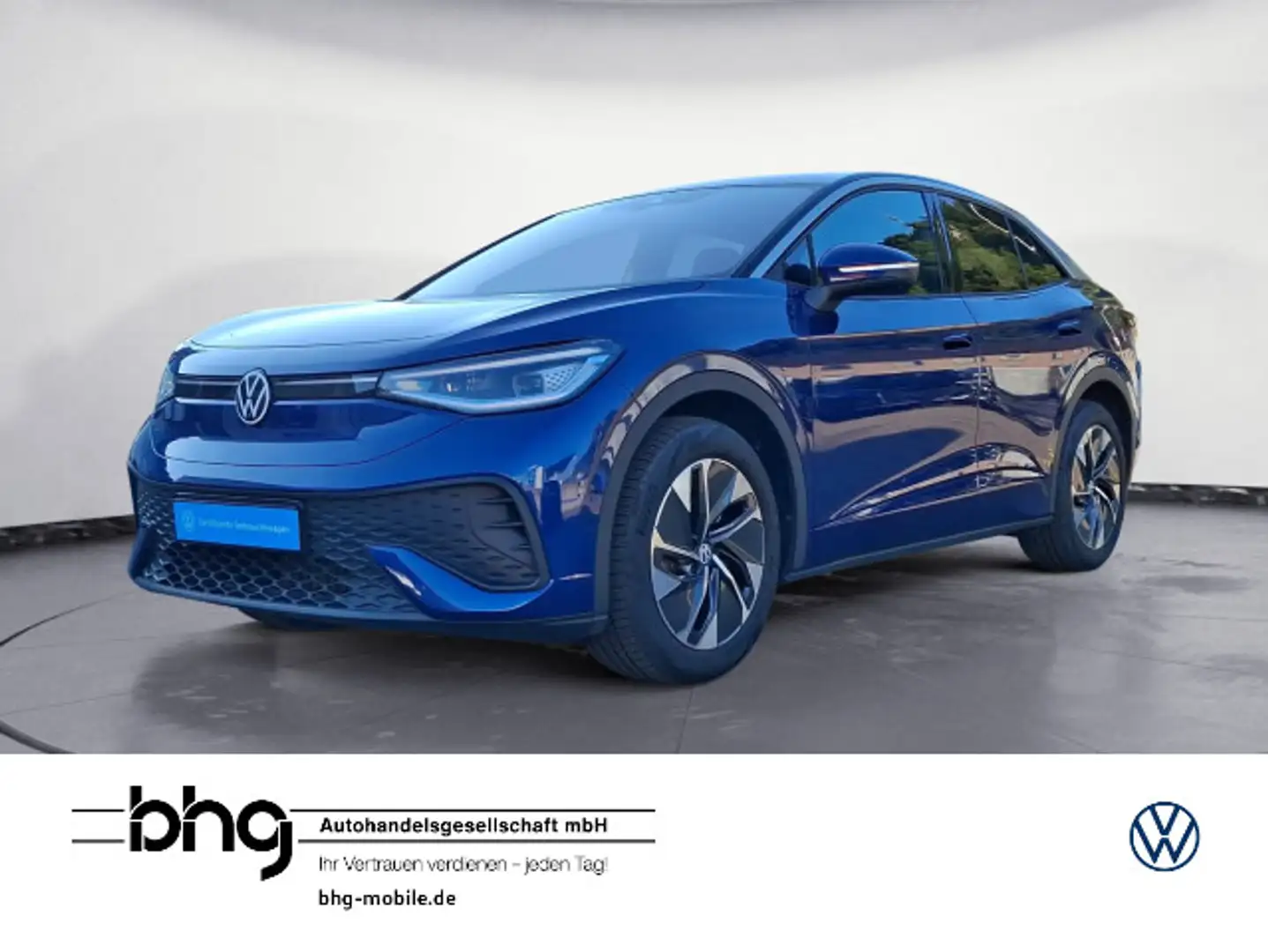Volkswagen ID.5 Pure mit Infotainment-Paket Blau - 1