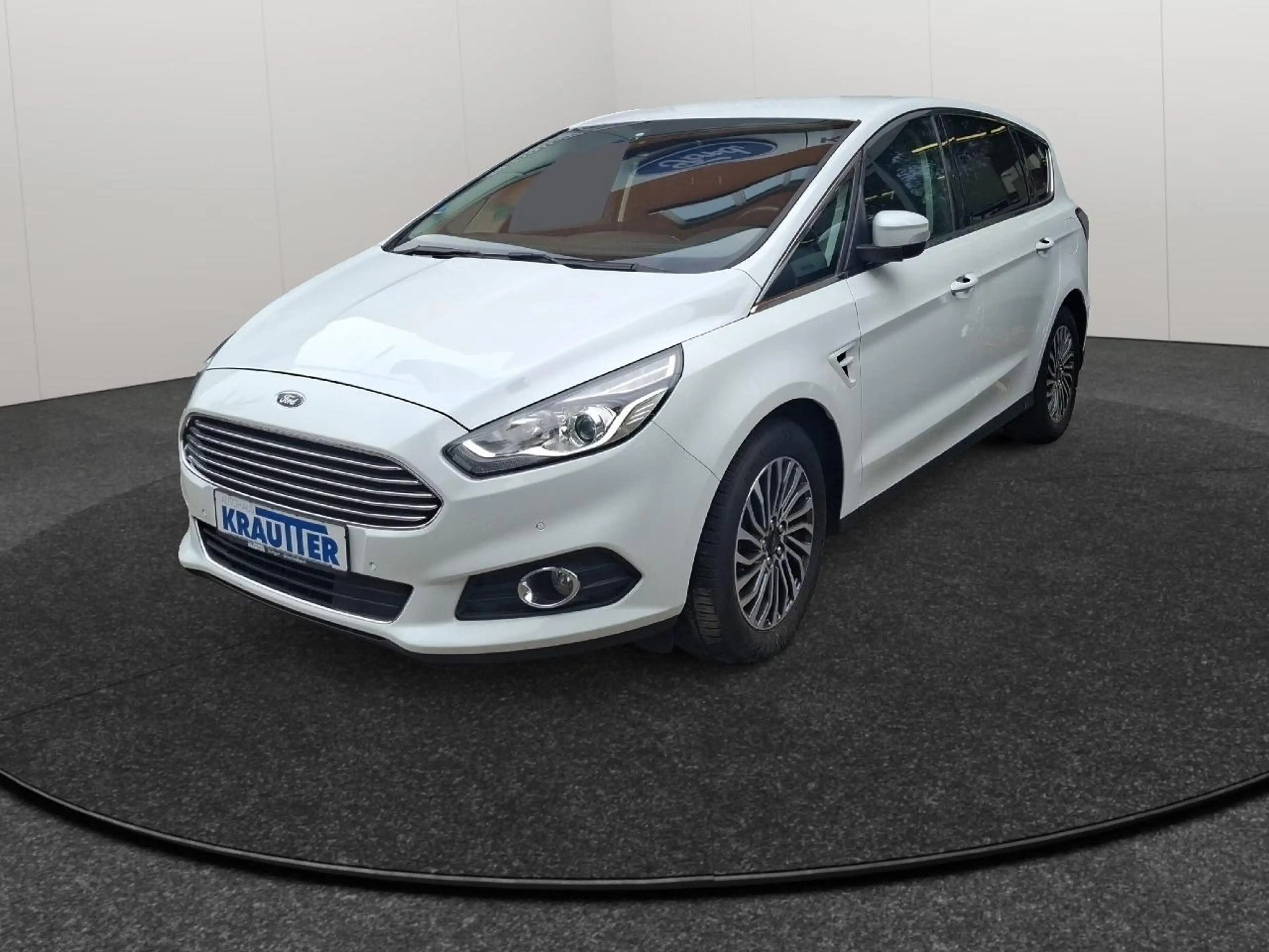 Ford S-Max Titanium