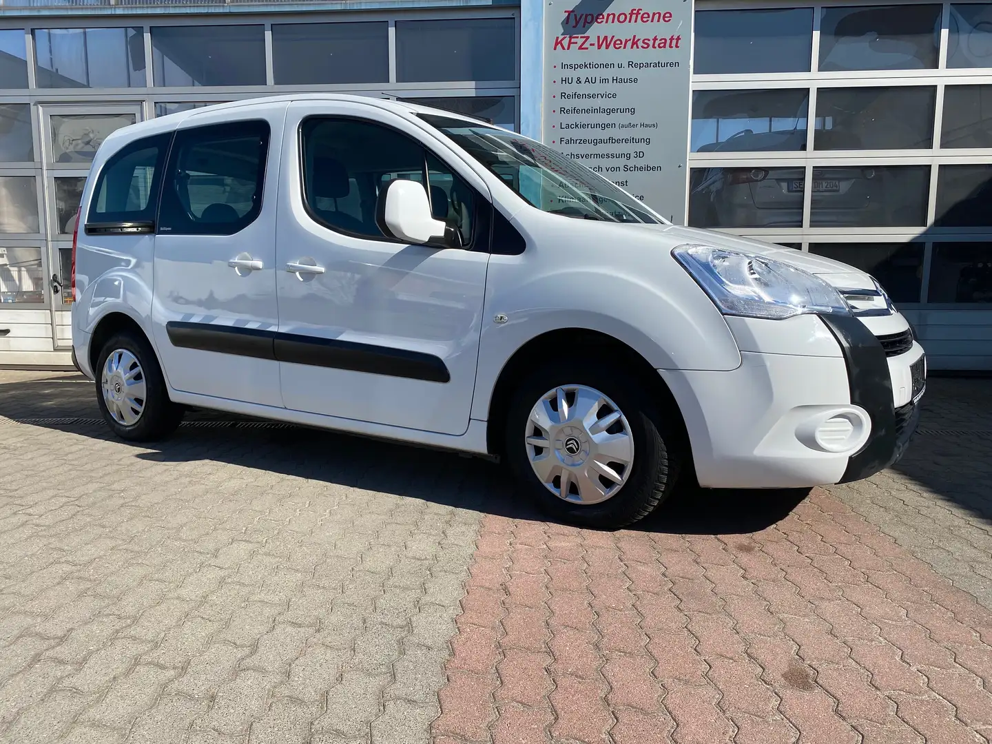 Citroen Berlingo VTi 95 Multispace, 2x Schiebetür, HU/AU neu Weiß - 2