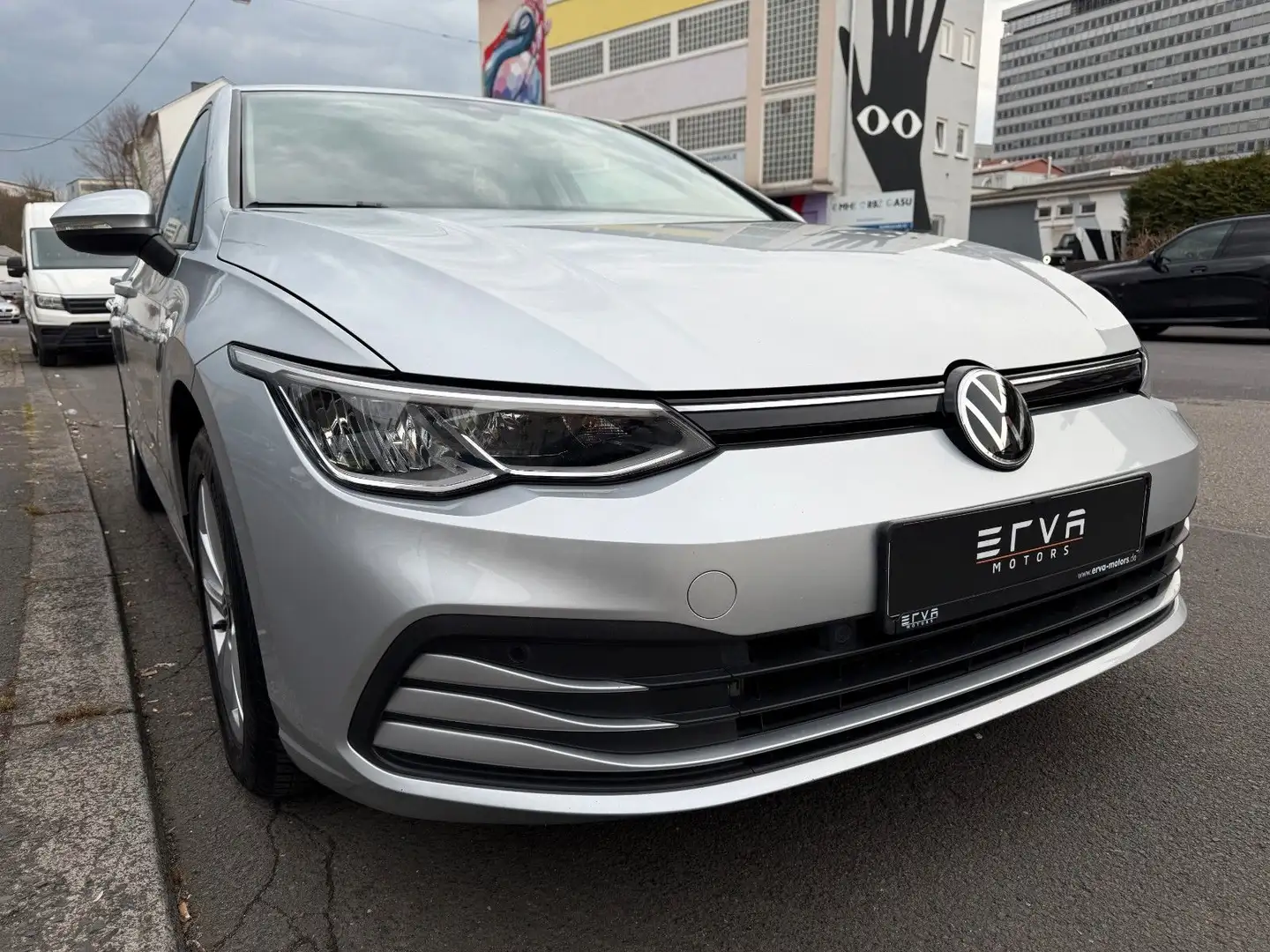 Volkswagen Golf VIII Lim. Life | Ambiente | Navigation Negro - 1
