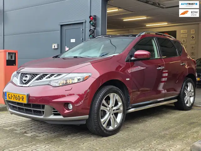 Nissan Murano 3.5 V6 / PANO / LEDER / CLIMATE / CAMERA / KEYLESS