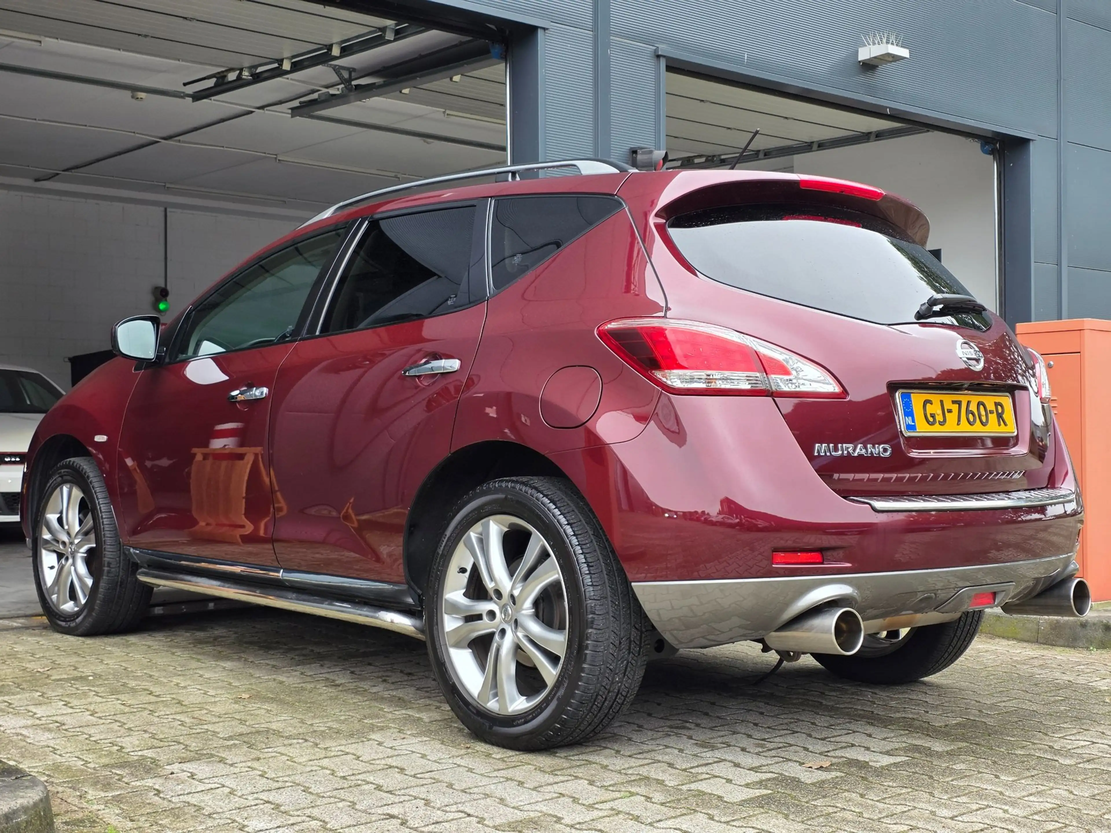 Nissan Murano 3.5 V6 / PANO / LEDER / CLIMATE / CAMERA / KEYLESS — photo 6