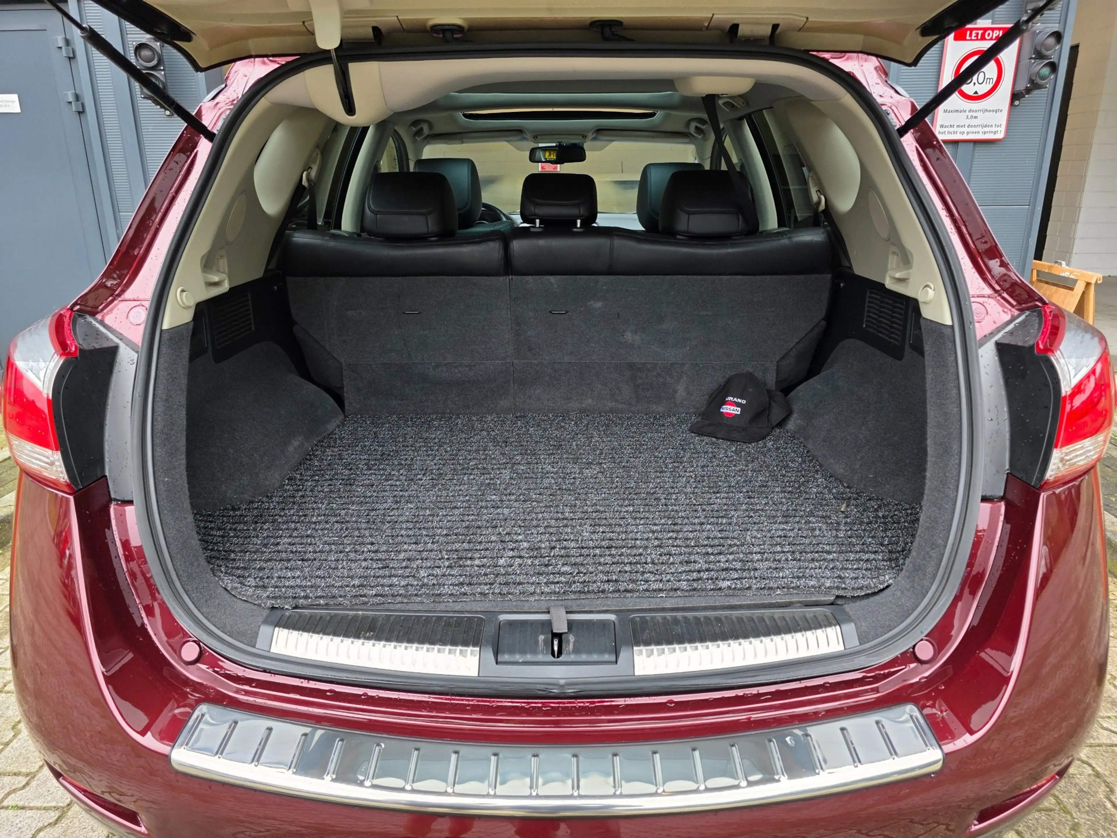Nissan Murano 3.5 V6 / PANO / LEDER / CLIMATE / CAMERA / KEYLESS — photo 10
