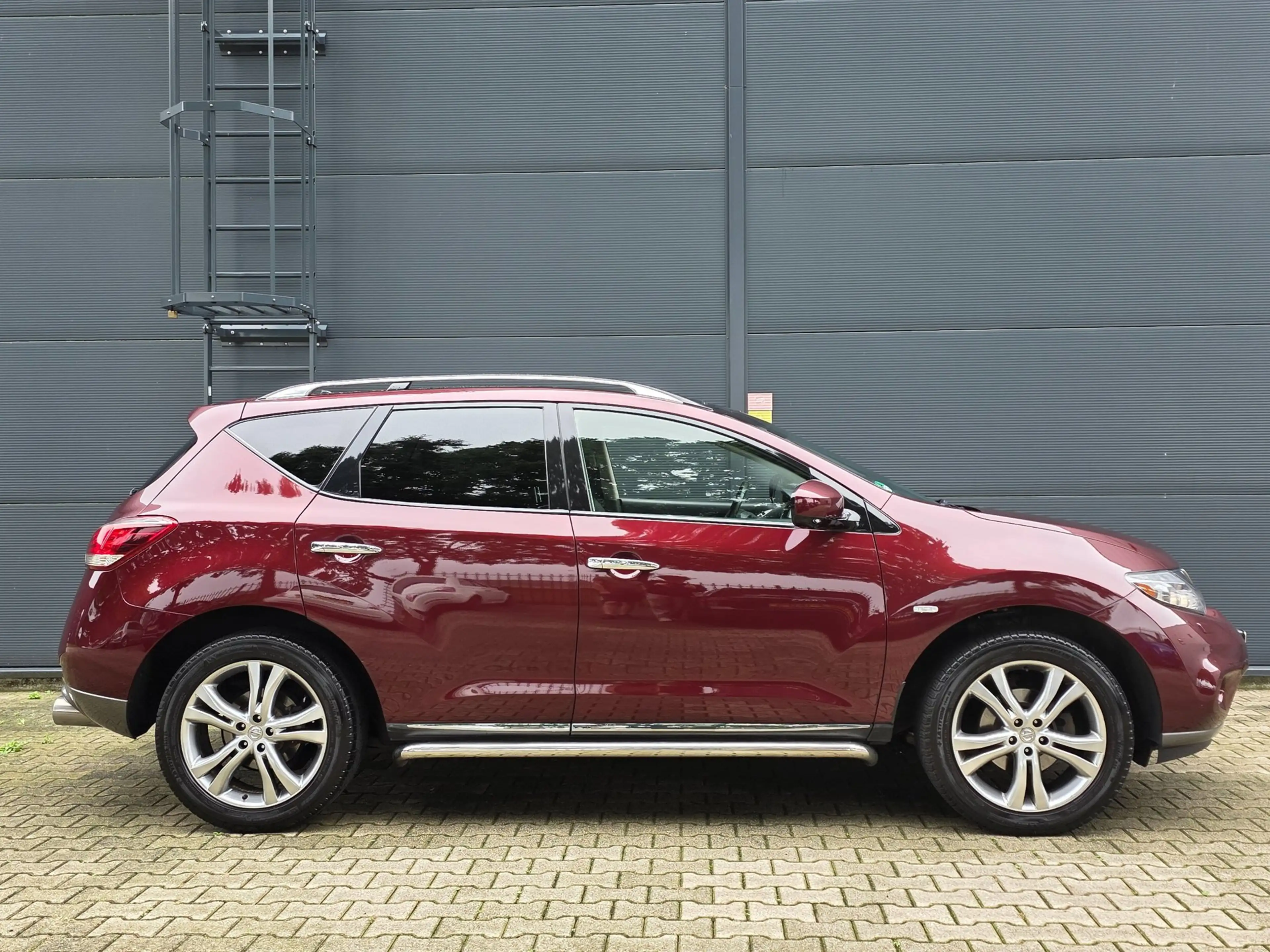 Nissan Murano 3.5 V6 / PANO / LEDER / CLIMATE / CAMERA / KEYLESS — photo 15