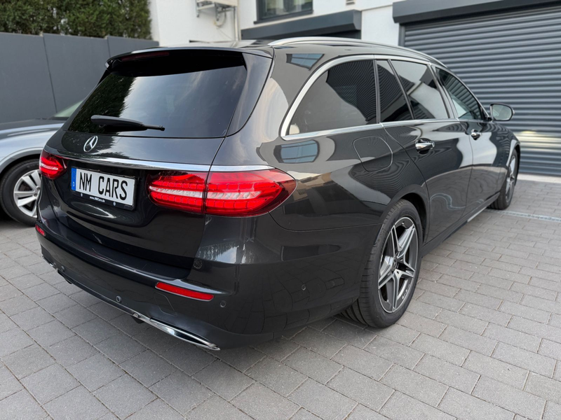 Mercedes-Benz E 220 d T/AMG-LINE/LED/KAMERA/ — photo 4