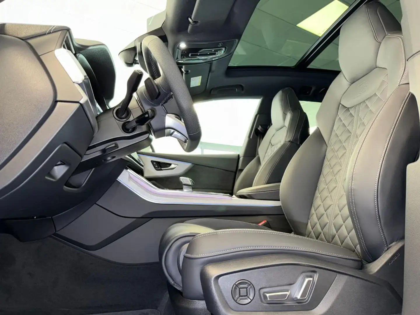 Audi Q8 50TDI 286CV Quat. tiptr. S-LINE TETTO CERCHI 23RS Schwarz - 2