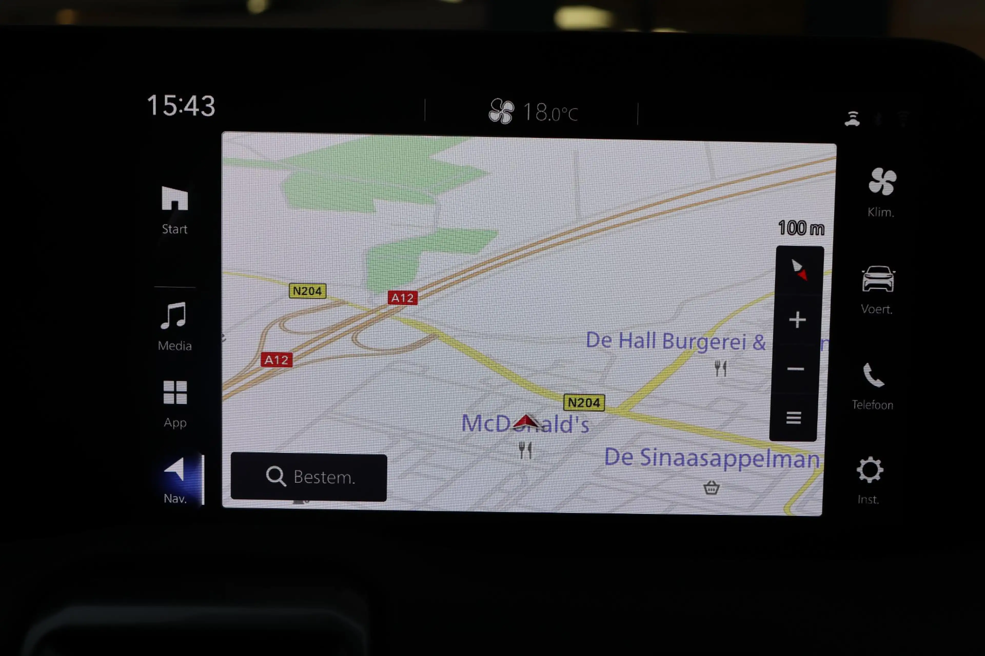 Toyota Urban Cruiser Dynamic 61 kWh , Nieuw en direct leverbaar met €1. — photo 6