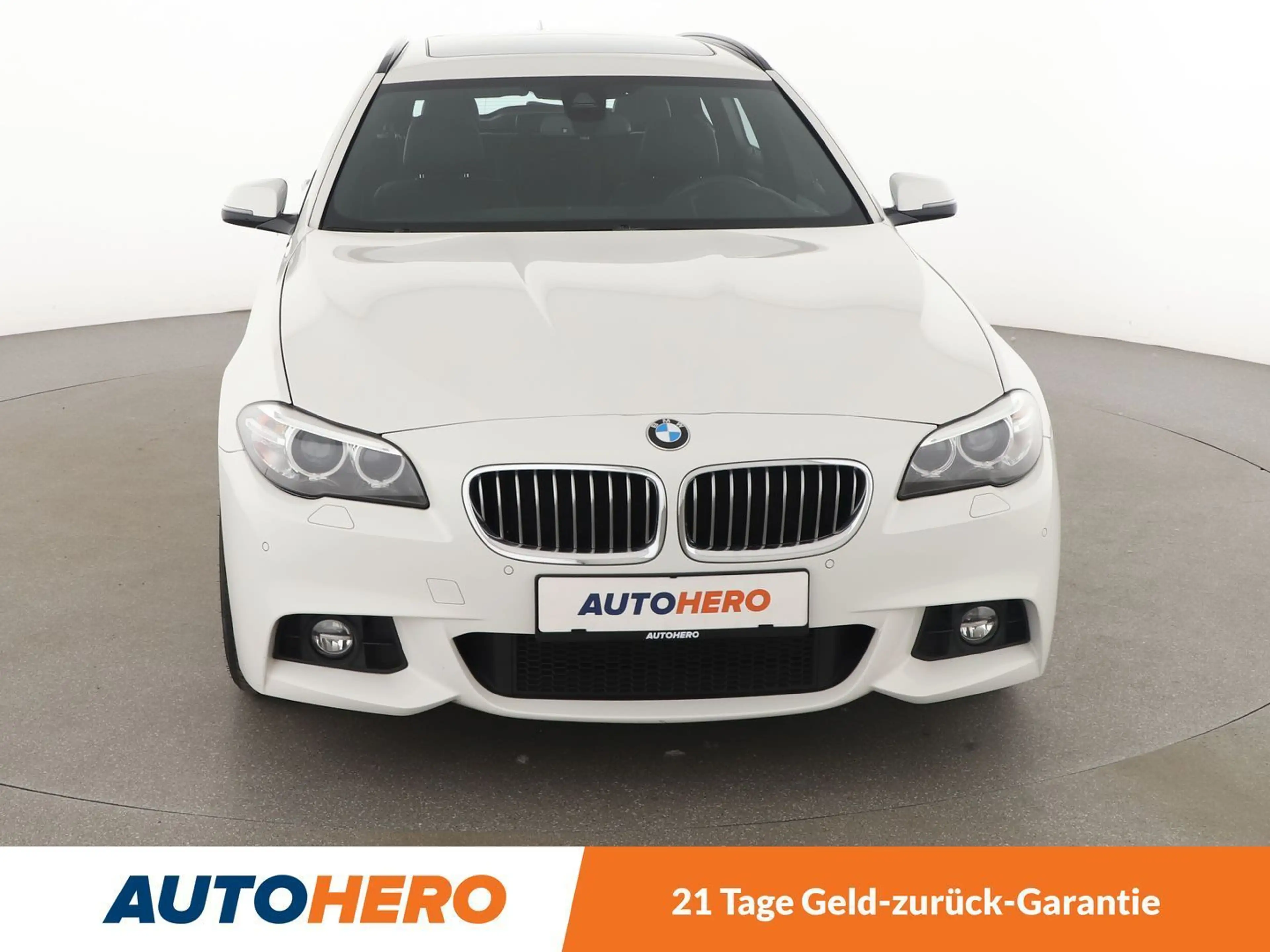 BMW 525 525d Aut.*M-SPORT*NAVI*XENON*PDC*SHZ*TEMPO*ALU* — photo 9