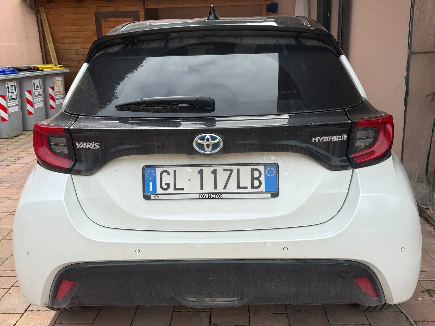 Toyota Yaris Yaris 1.5 Hybrid (116 CV) E-CVT Style MY22 Bianco - 1