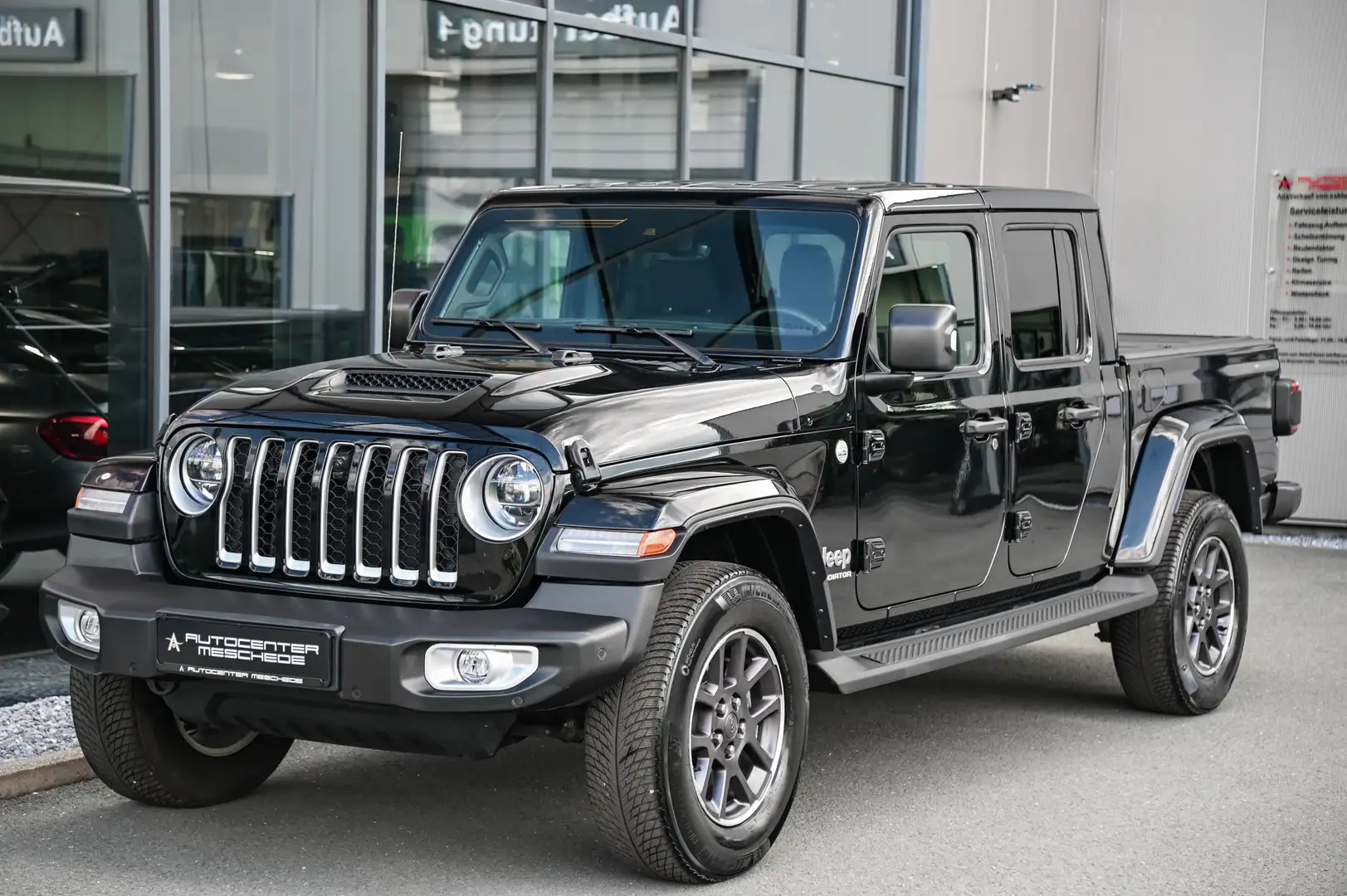 Jeep Gladiator Overland 3.0 CRD V6 4WD *Vollleder* Schwarz - 2