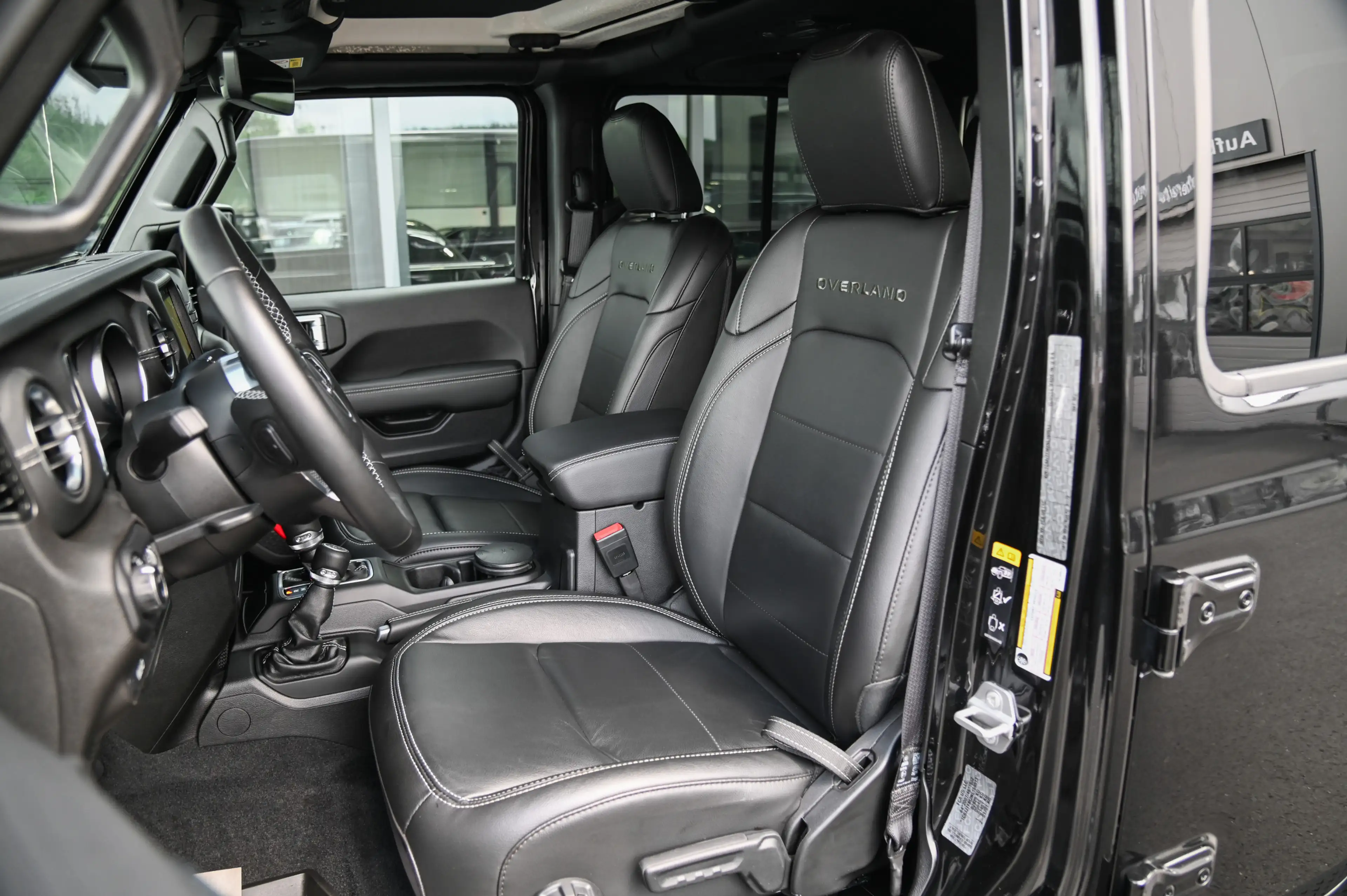 Jeep Gladiator Overland 3.0 CRD V6 4WD *Vollleder* — photo 13