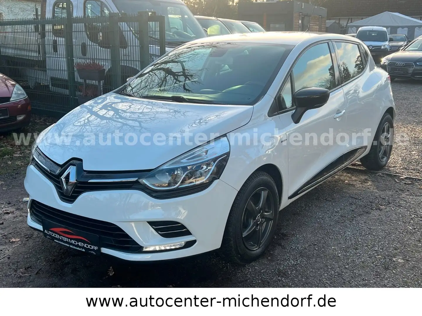 Renault Clio IV Limited*DeLuxe*Lückenloses Scheckheft* Weiß - 1