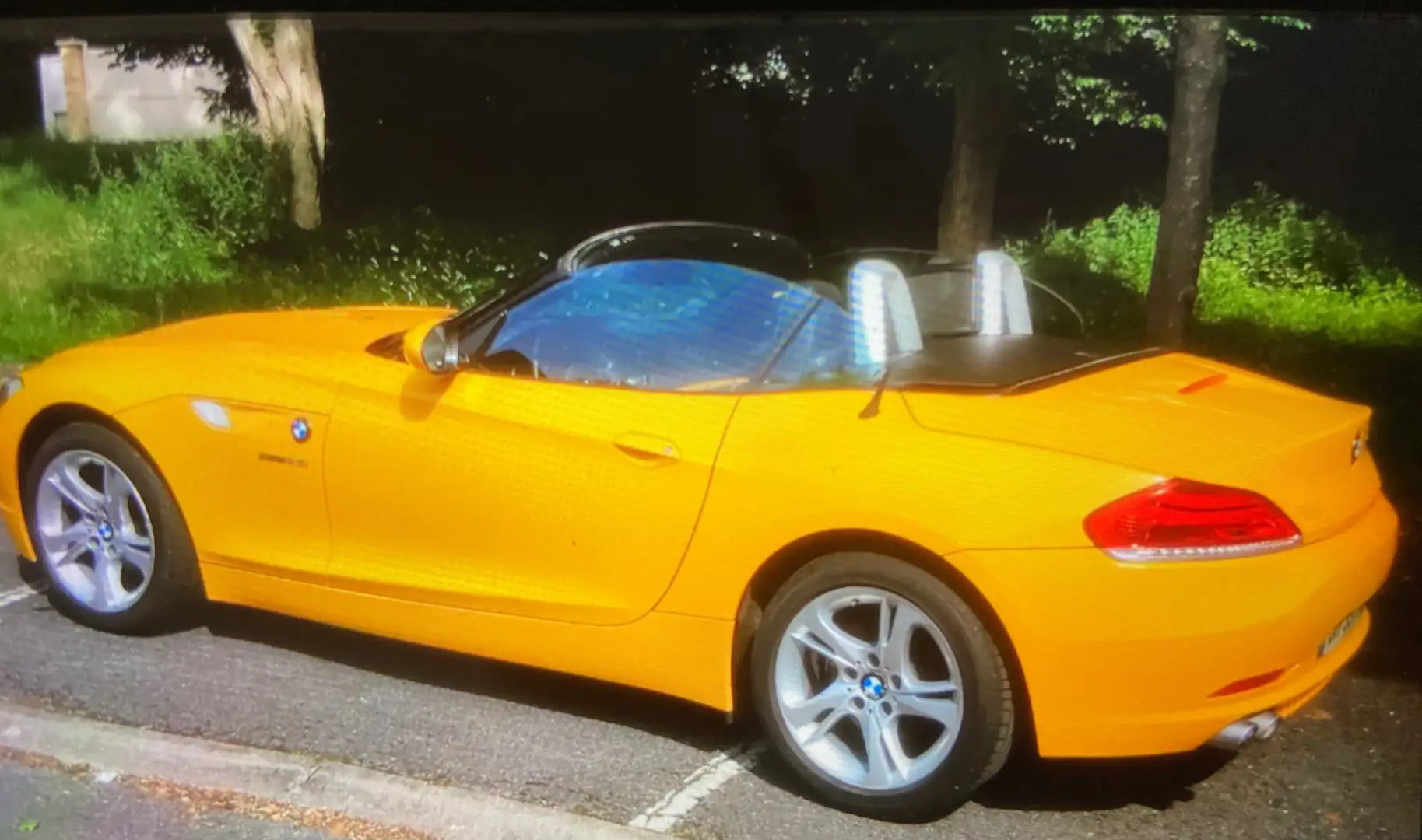 BMW Z4 Z4 2.5i sDrive23i Jaune - 2
