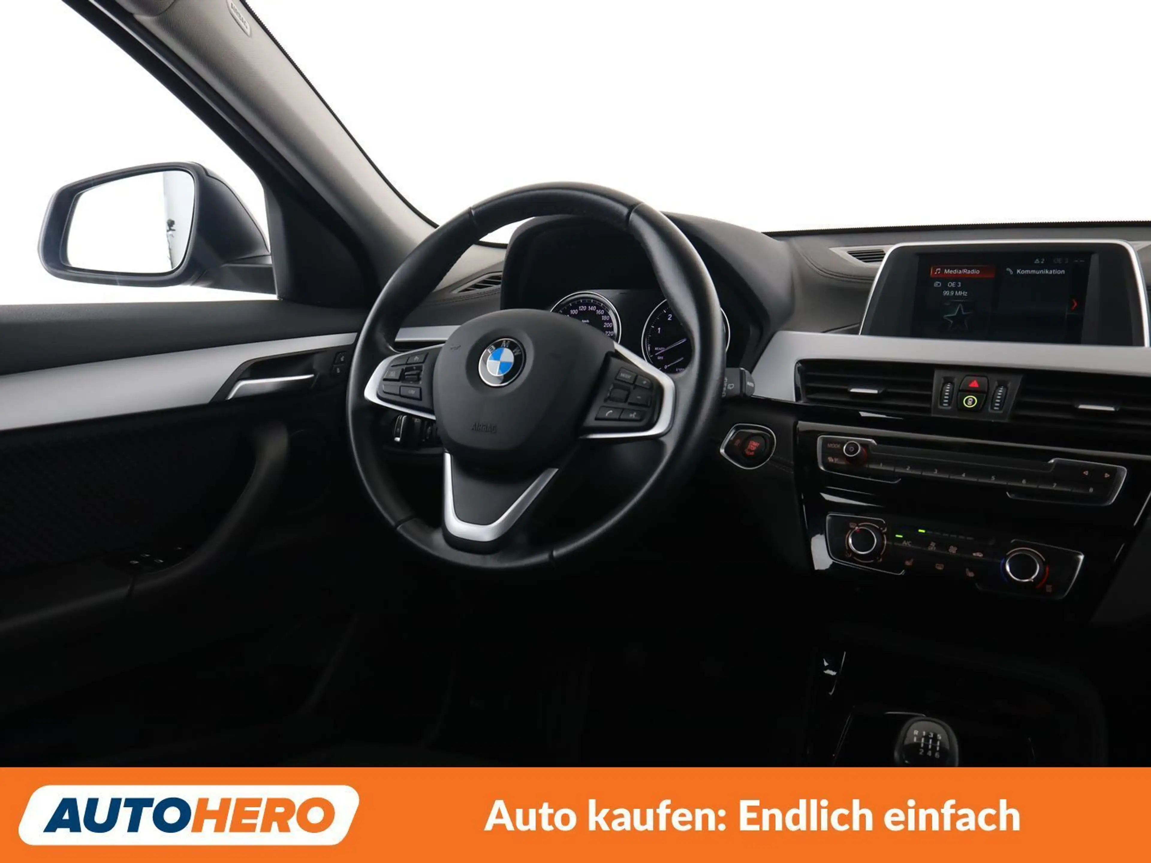 BMW X2 sDrive 18i — photo 13