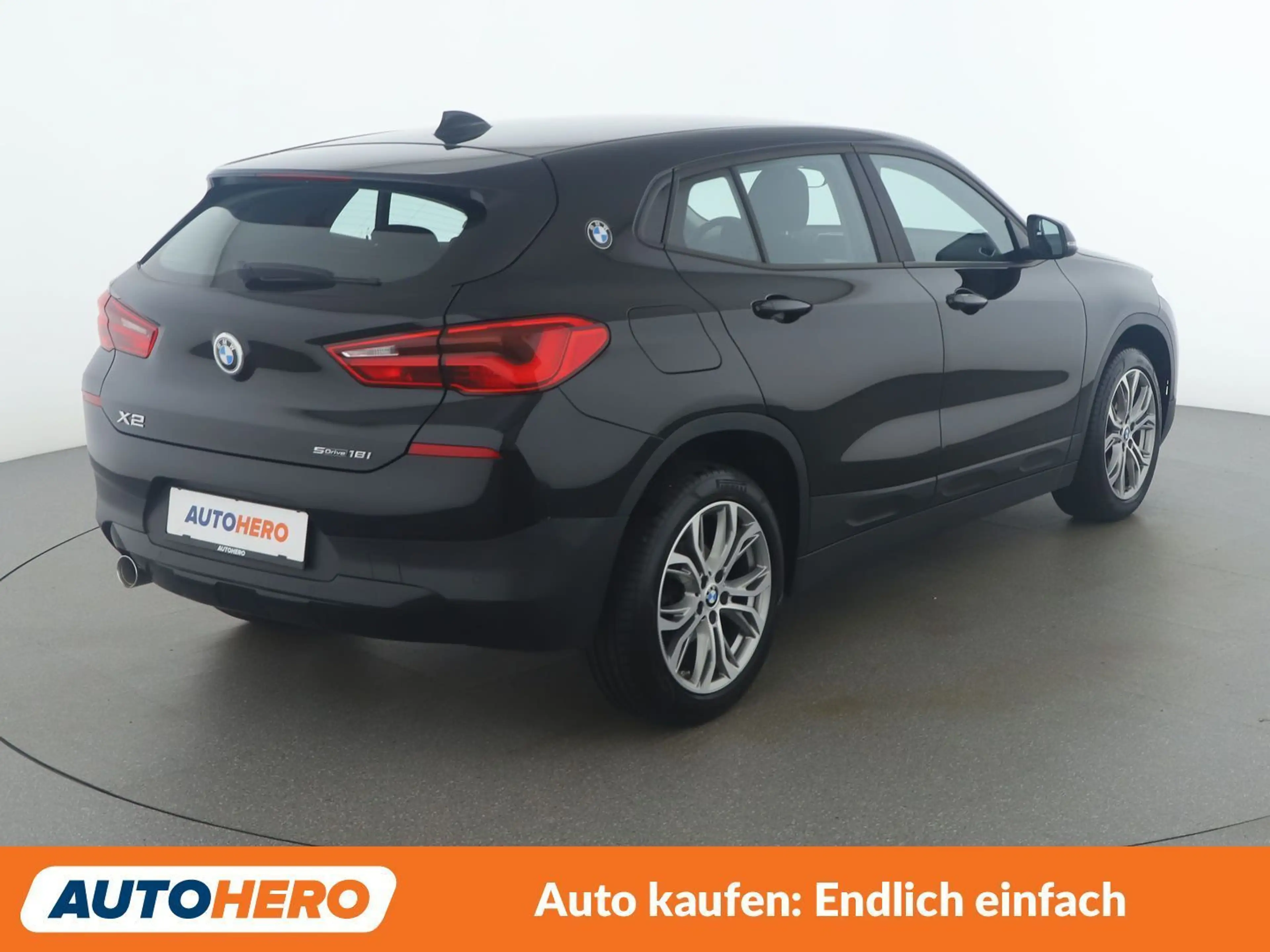 BMW X2 sDrive 18i — photo 6