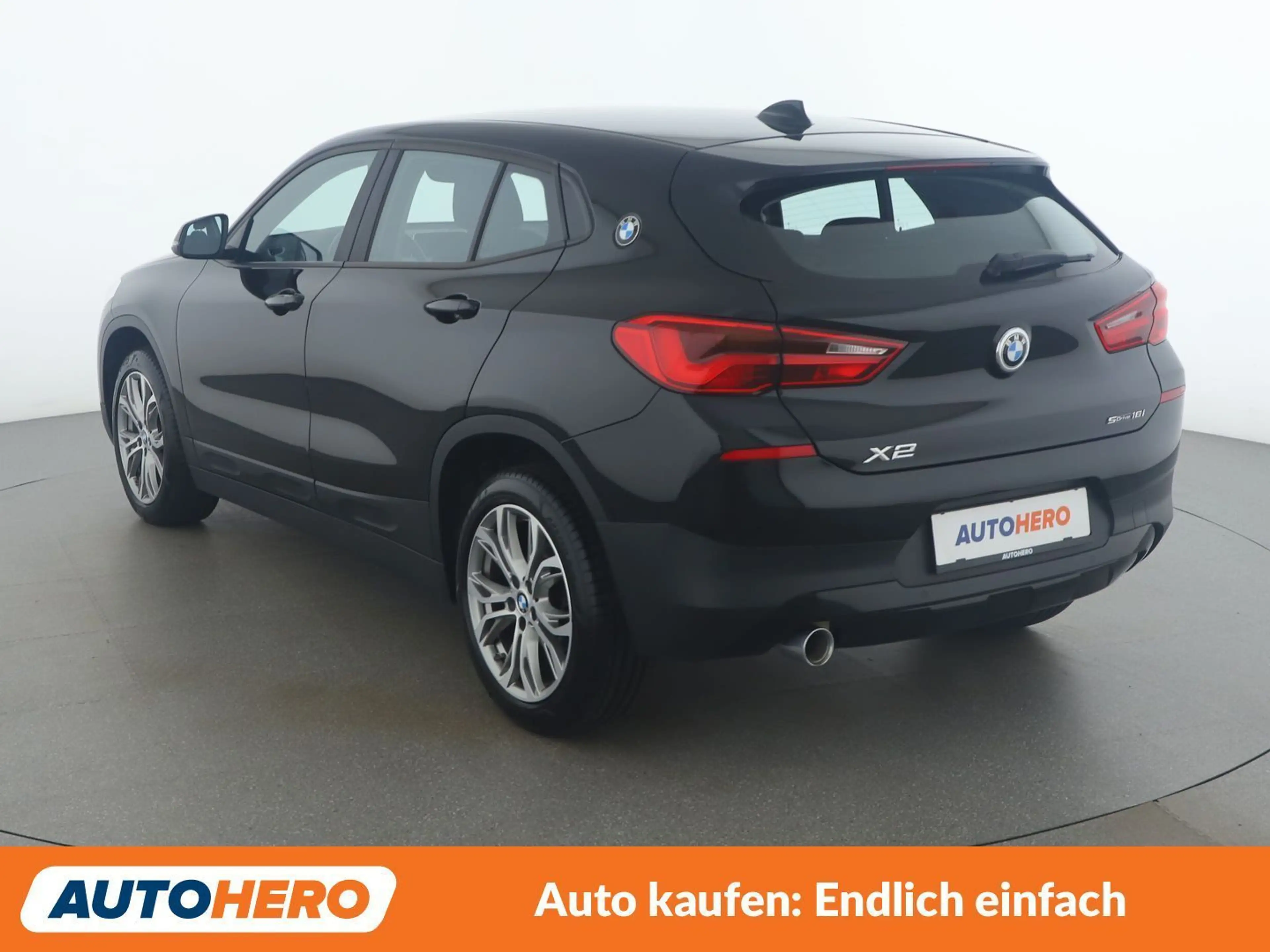 BMW X2 sDrive 18i — photo 4