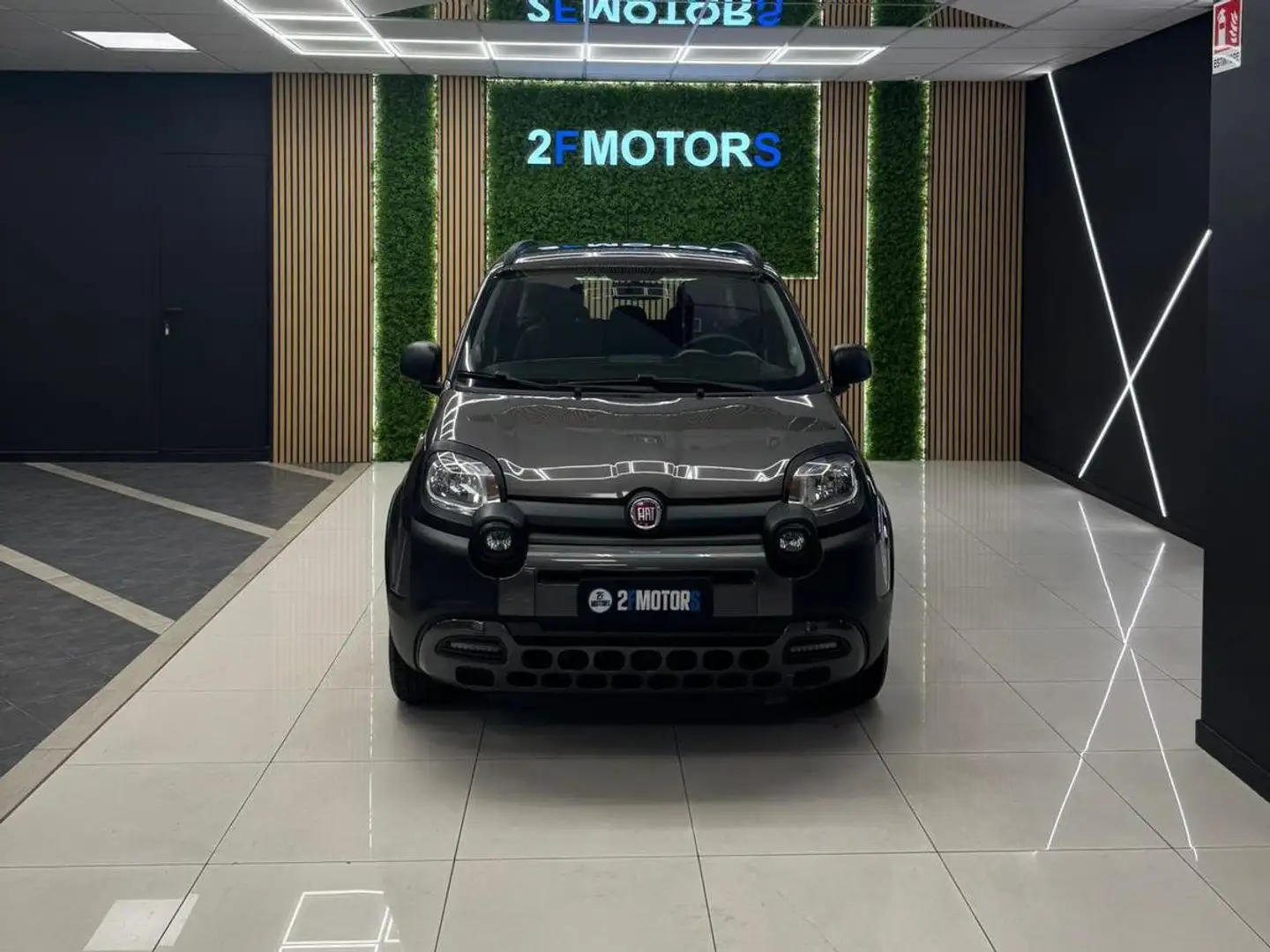 Fiat Panda 1.0 firefly hybrid Cross "SPECIAL DAYS" Grigio - 2