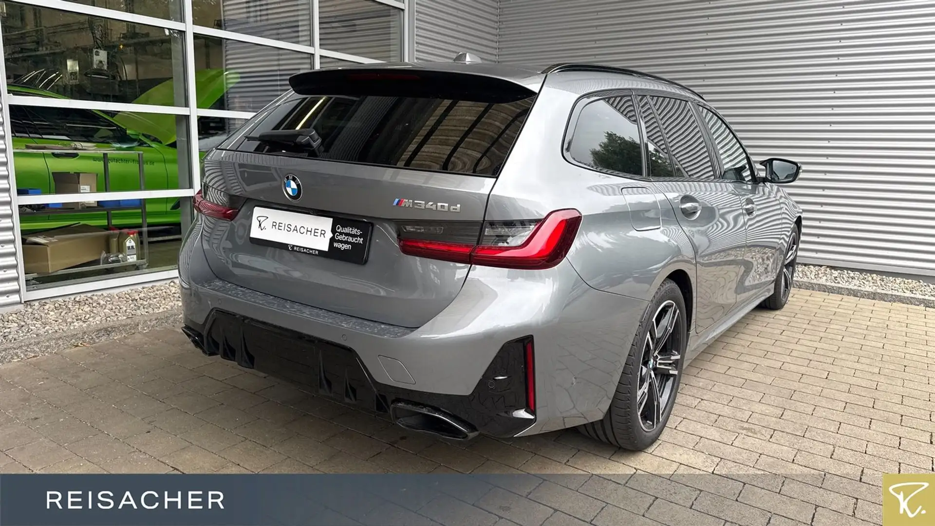 BMW 340 M340d A xDrive Tou Pano,el.Sitz+Mem,Leder,Autom Grau - 2